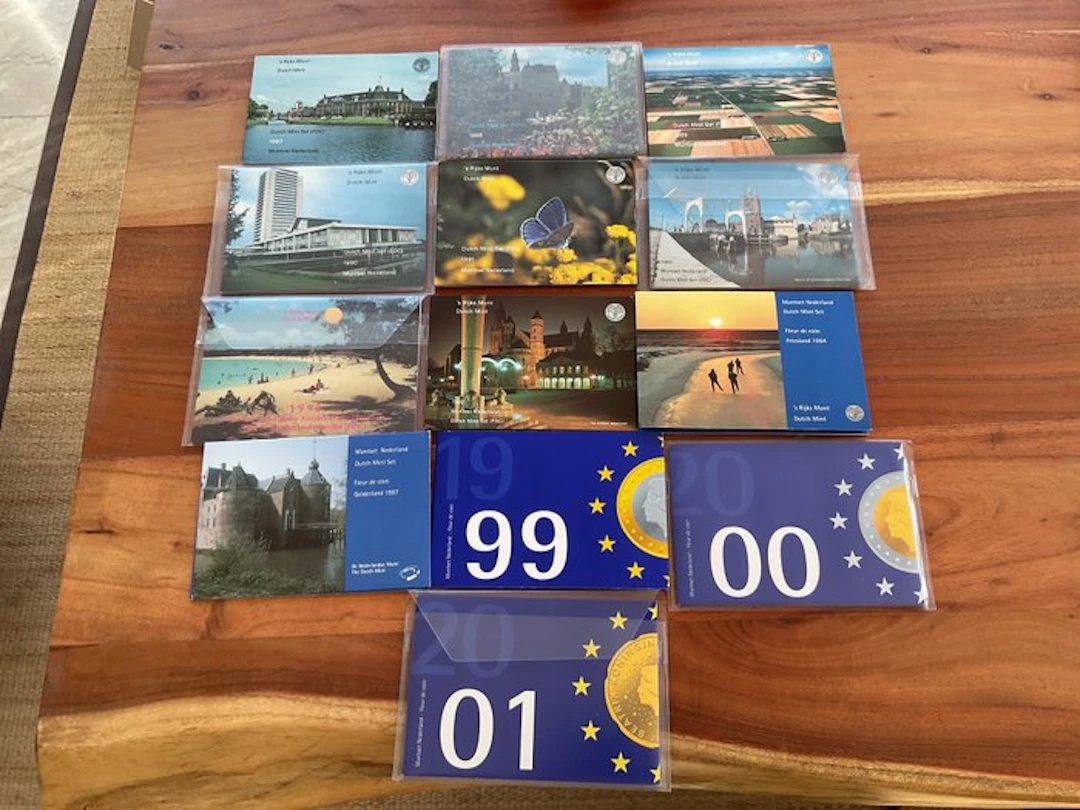 Netherlands. 1988-2001 ( 13 st) (No reserve price)