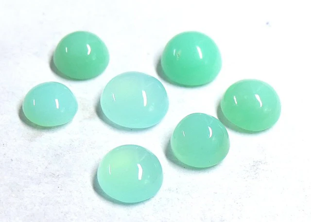 Wonderful lot of AQUA chalcedonies, 100% natural. Cabochon- 2.68 g - (7)