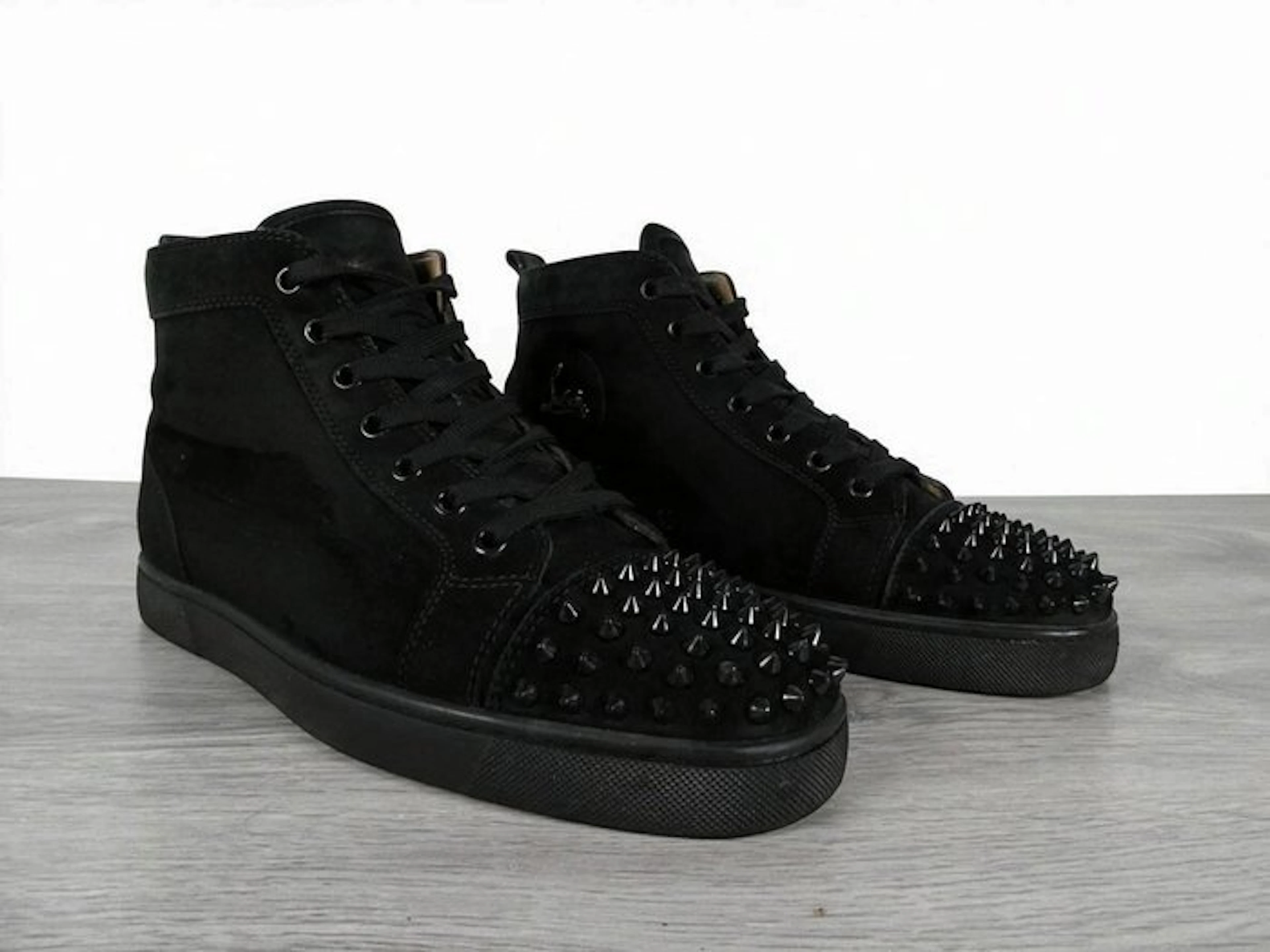 Christian Louboutin - Louis Junior Spikes - Sneakers - Size: EU 41.5