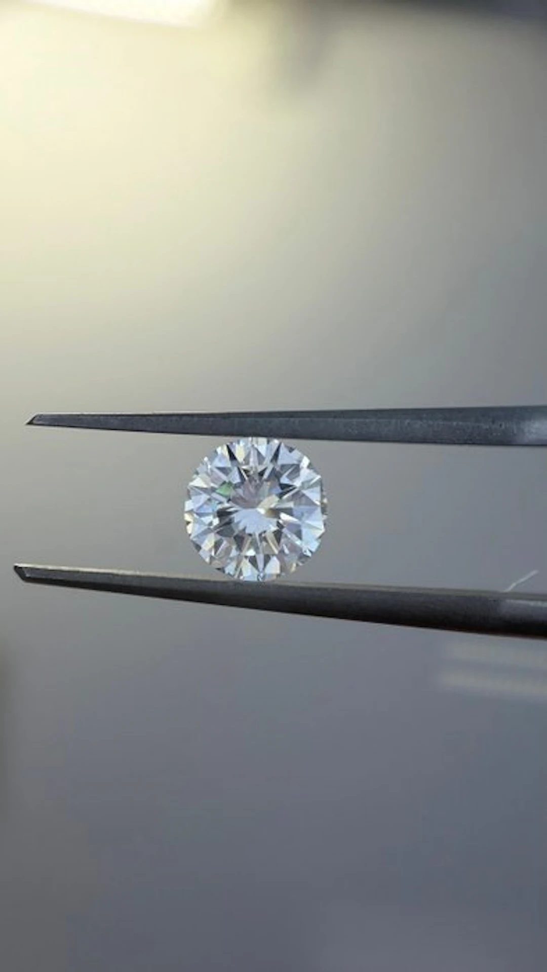 1 pcs Diamond (Natural) - 0.58 ct - Round - G - IF - HRD Antwerp