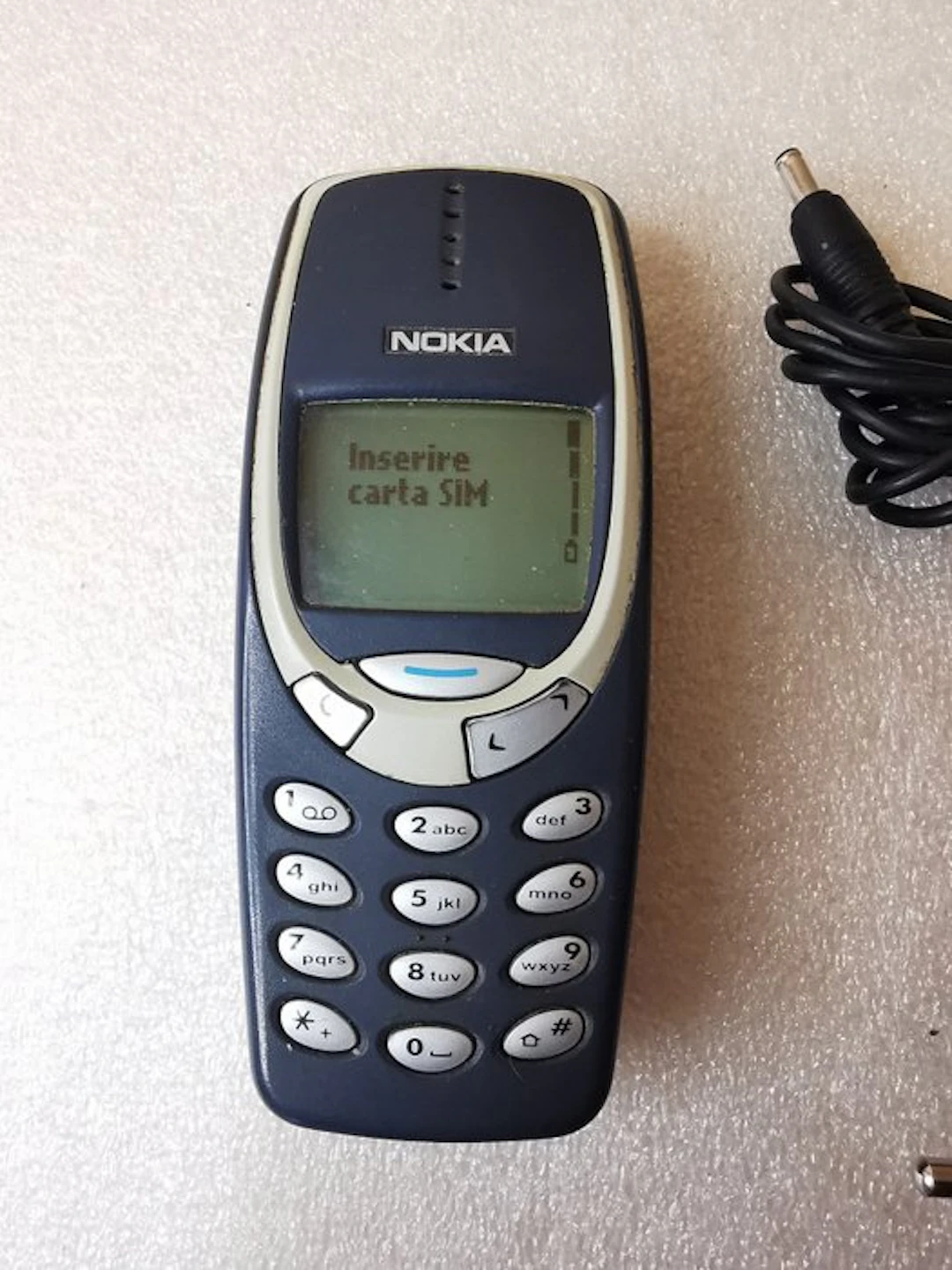 Nokia 3330 - Mobile phone (1)