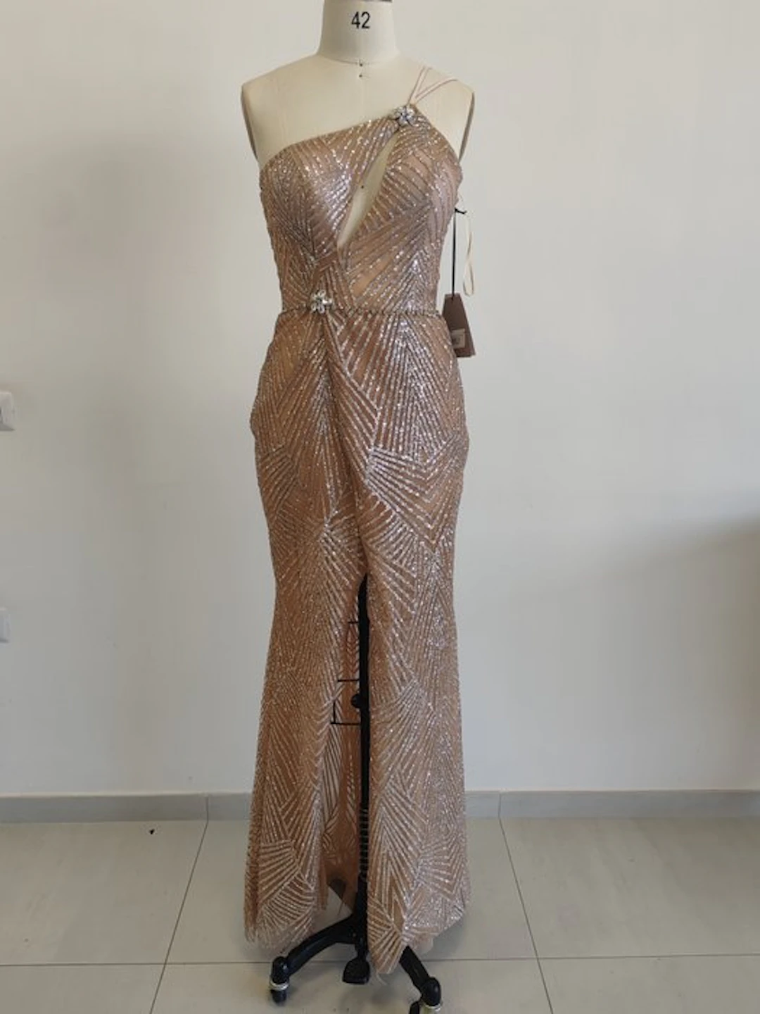 AMIRA Couture - Women's suit - New with tags