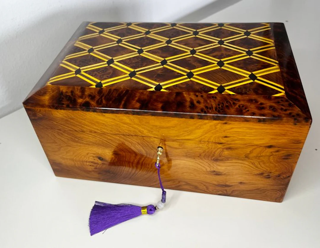 Jewellery box - Thuya