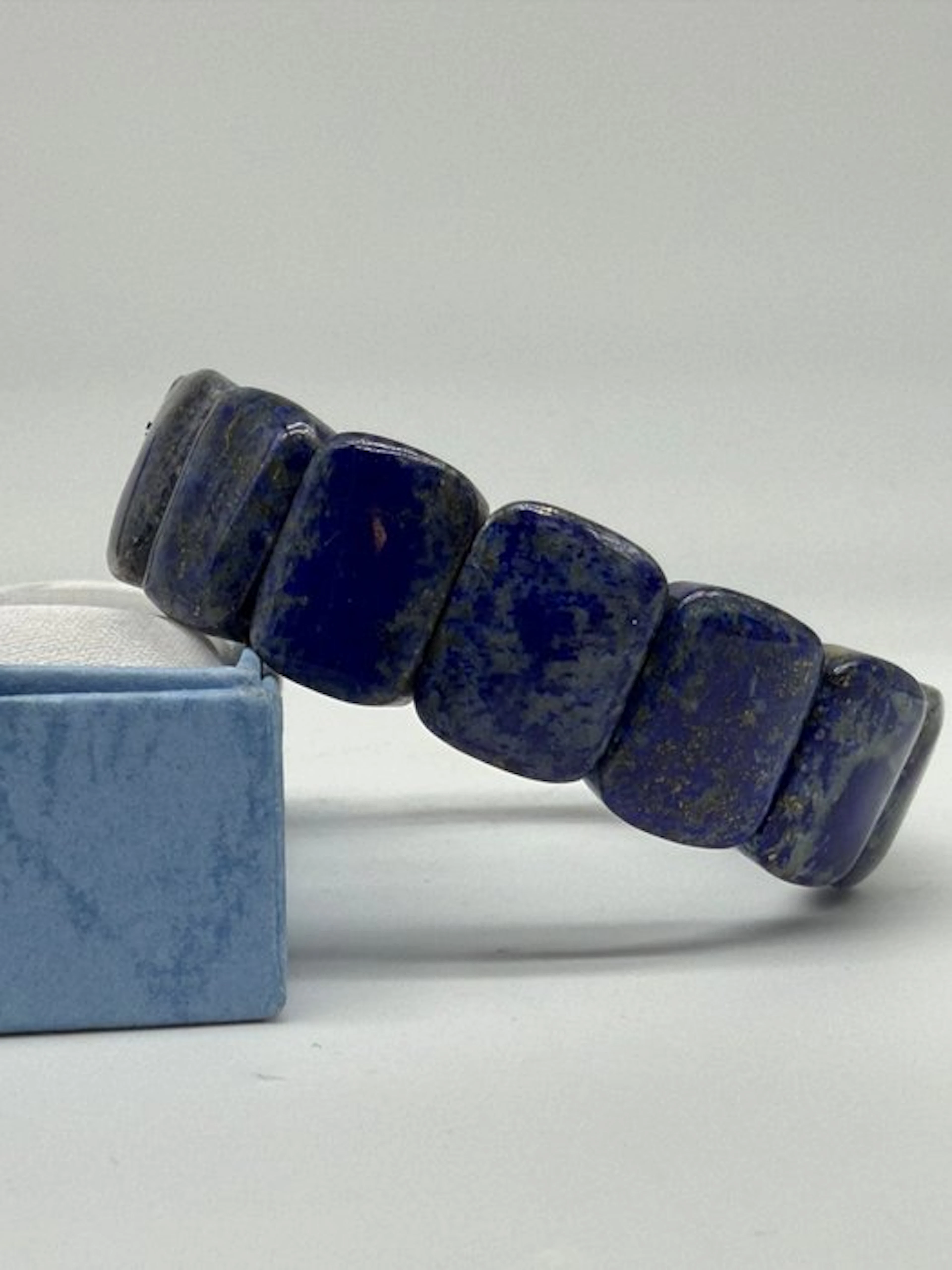 Lapis lazuli bracelet- 57 g - (1)