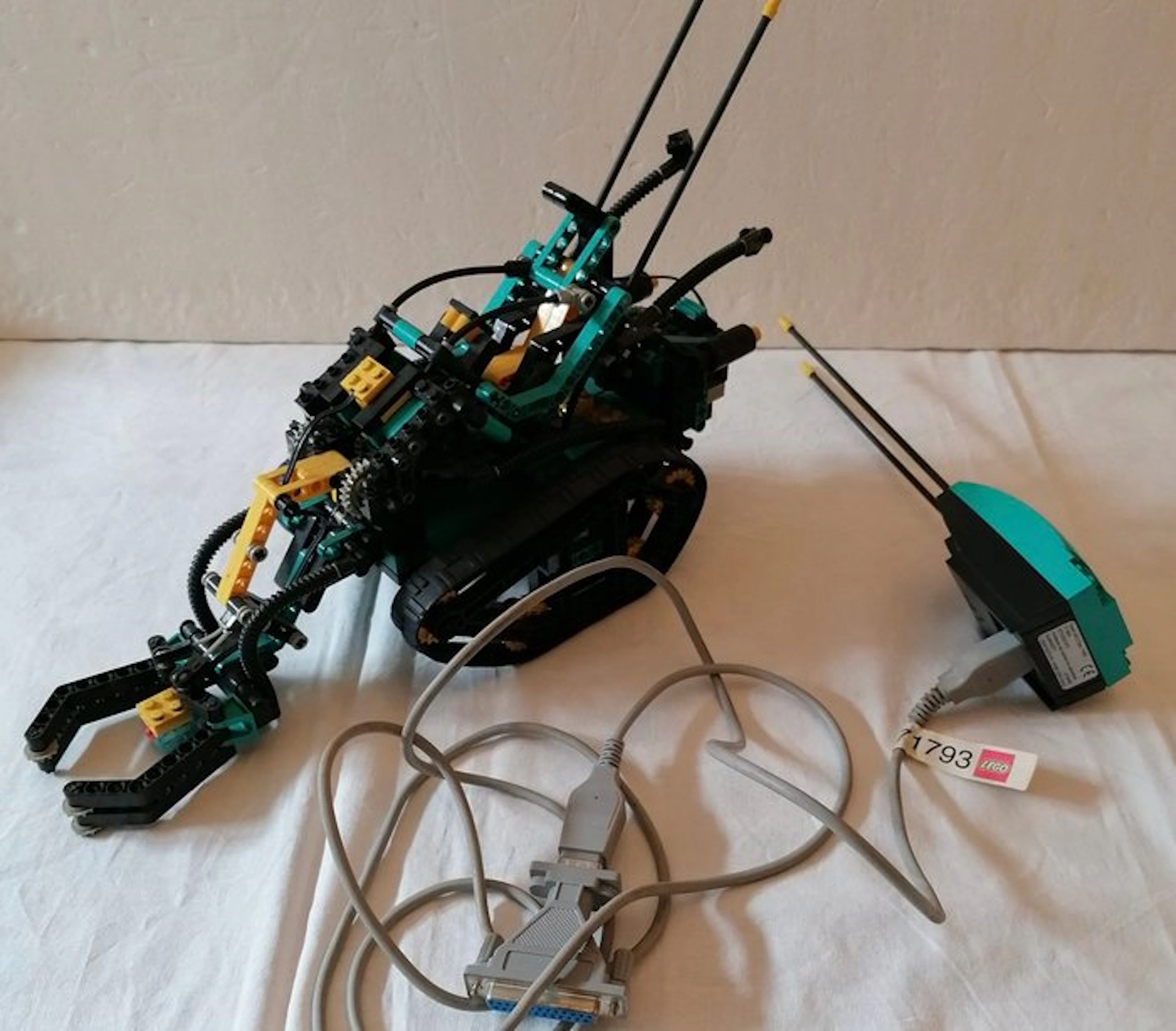 LEGO Set - 8482 - Technic - Cyber master