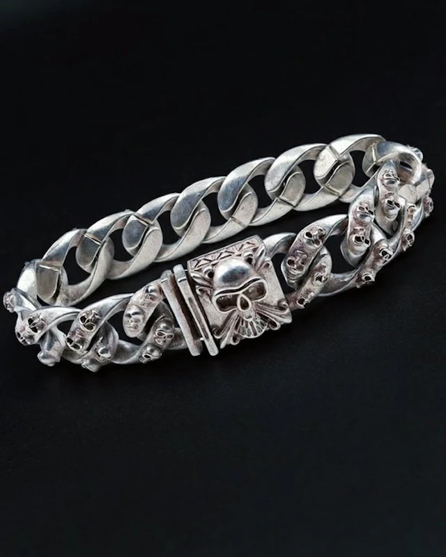 Initiates' Memento Mori Bracelet: Mastery & Inner Strength - Bracelet