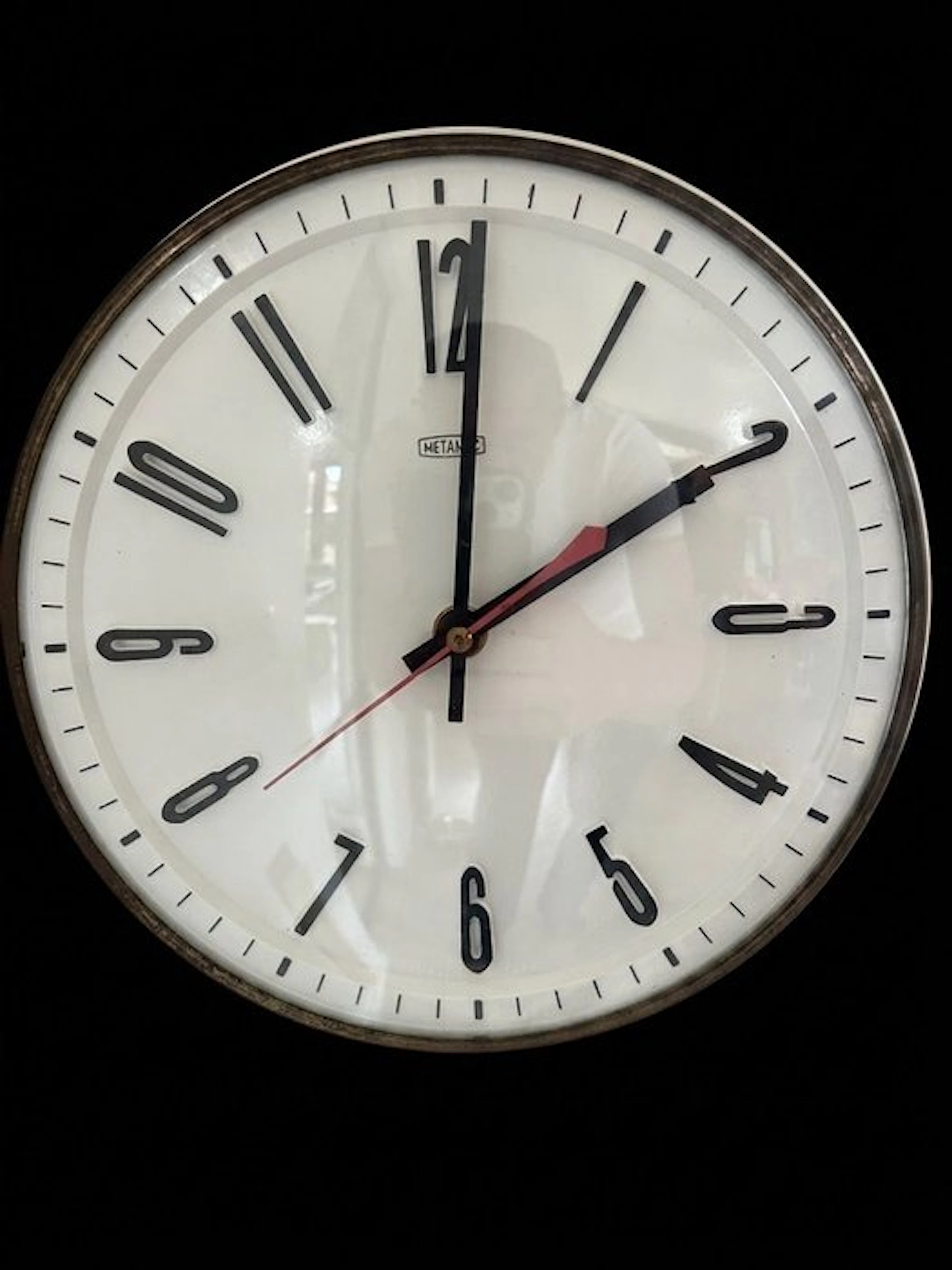 Wall clock - Metamec - Mid-century modern Plastic - 1960-1970 - Wall clock