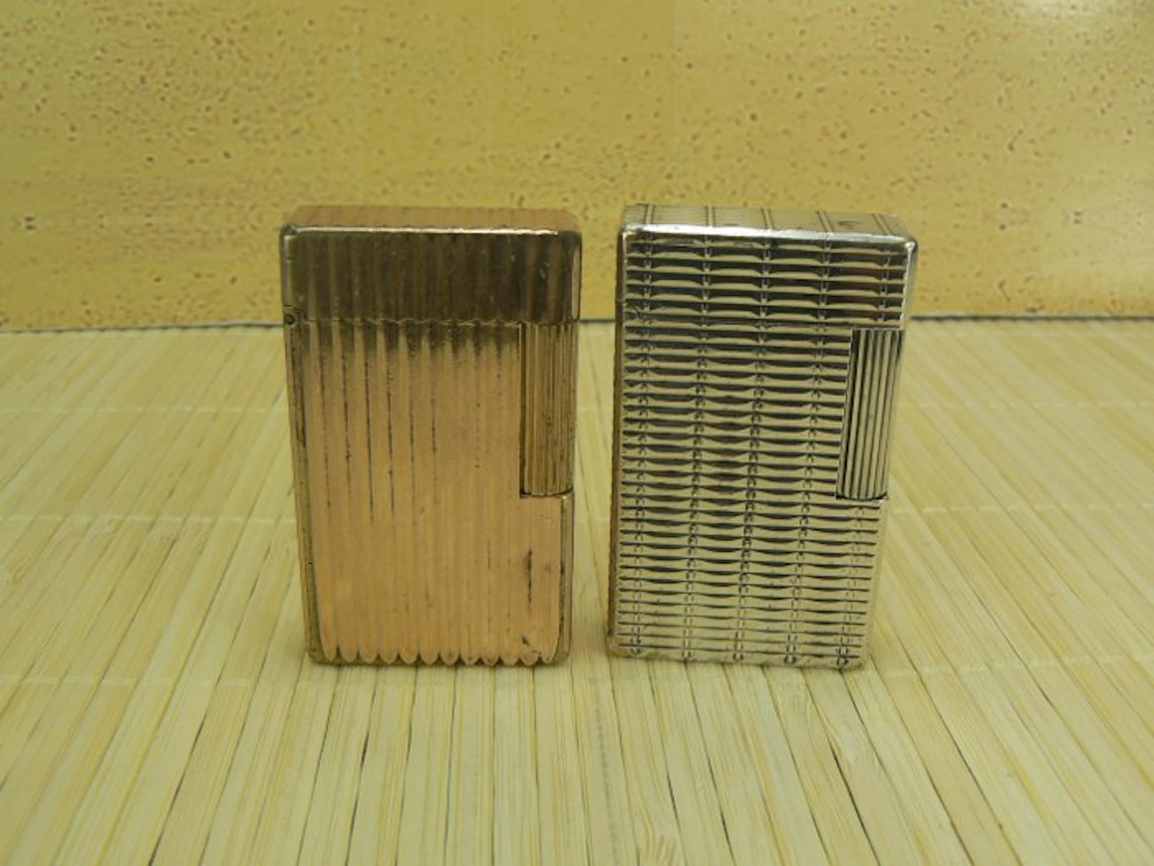 S.T. Dupont - Line 1 - Pocket lighter - Gold-plated & silver - (2)