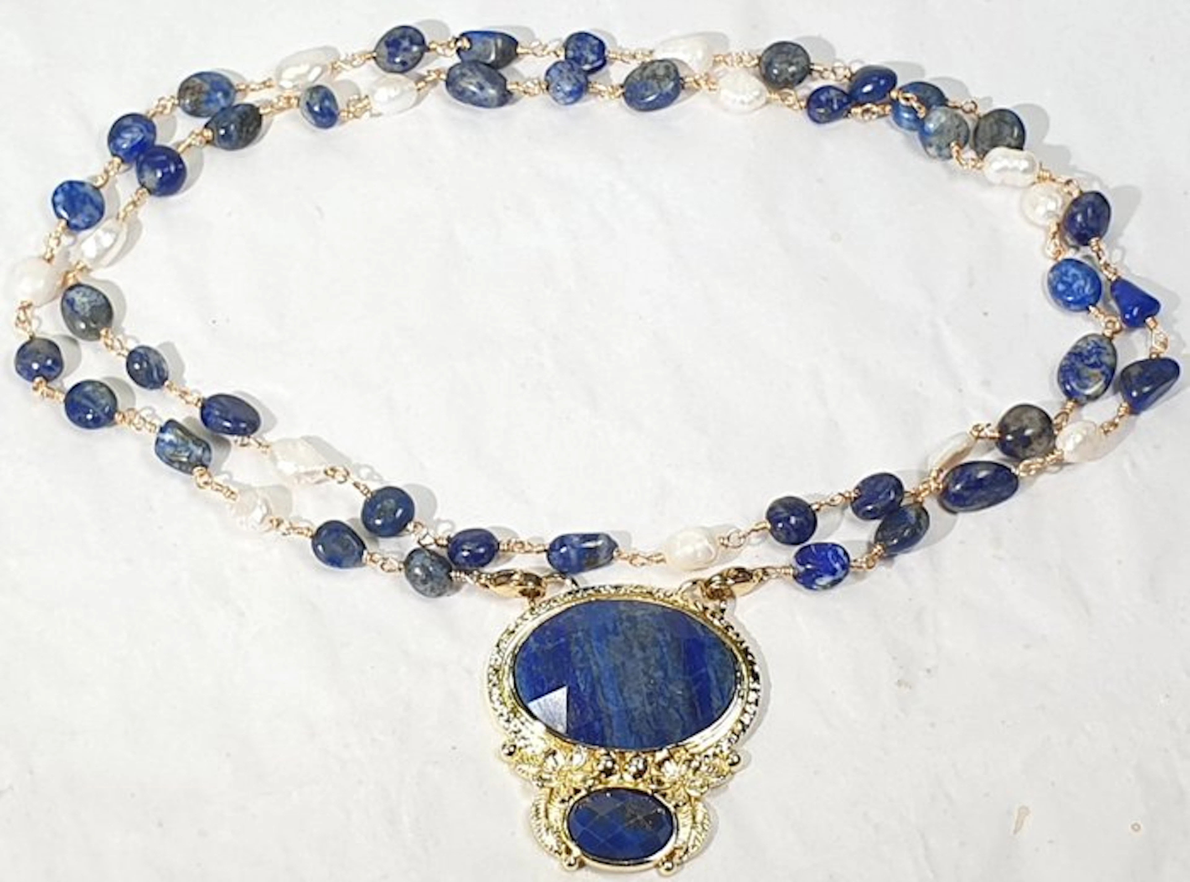 Natural lapis lazuli from Afghanistan and natural...