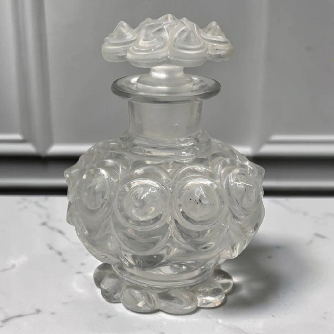French Art Deco Style - Perfume bottle - Crystal