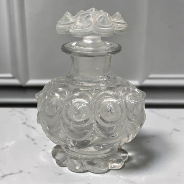 French Art Deco Style - Perfume bottle - Crystal