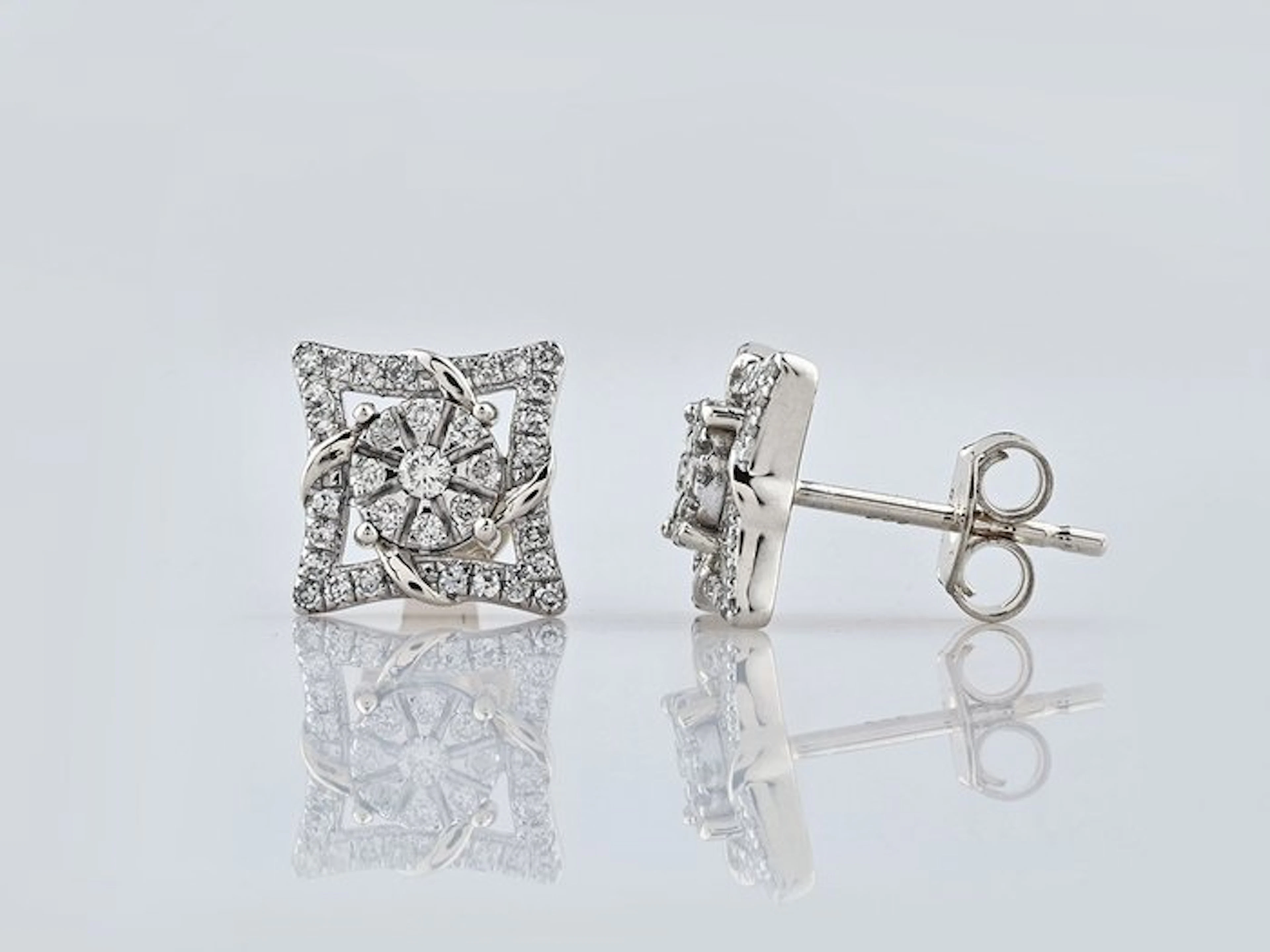 Earrings - 14 kt. White gold - 0.27ct. tw. Diamond (Natural)