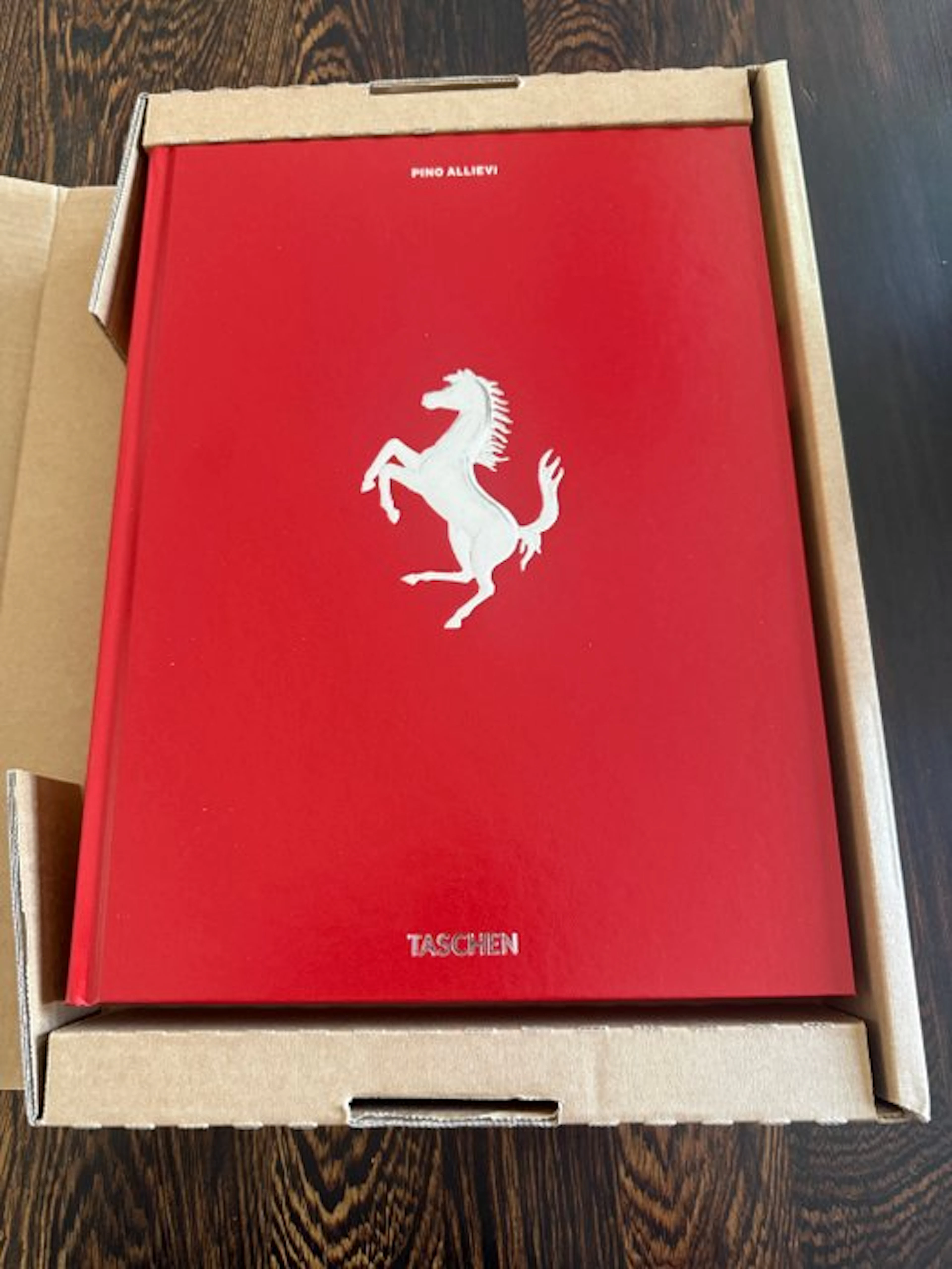 Book - Taschen - Ferrari - 2026