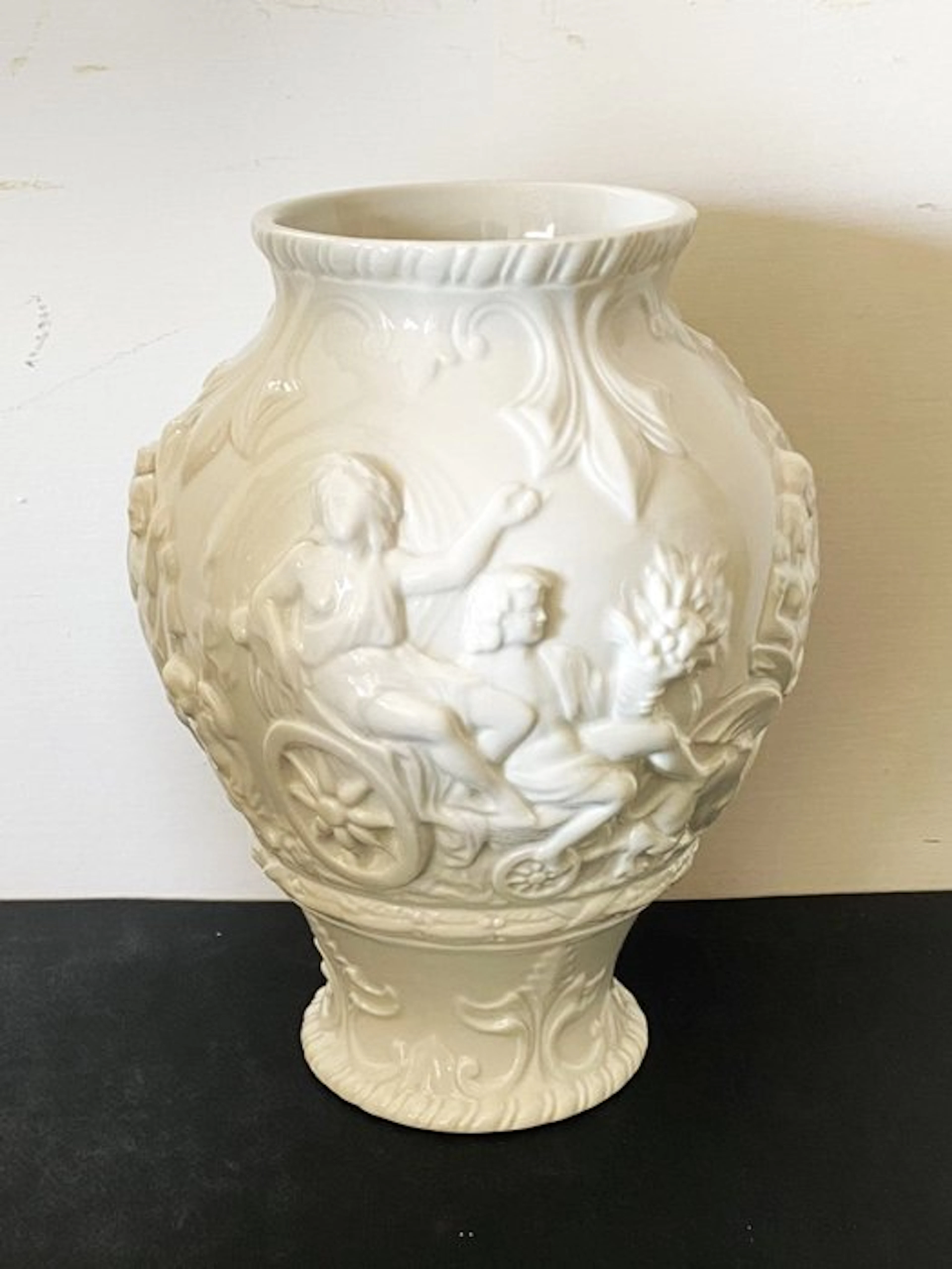 Richard Ginori - Vase - Porcelain - Istoriato vase