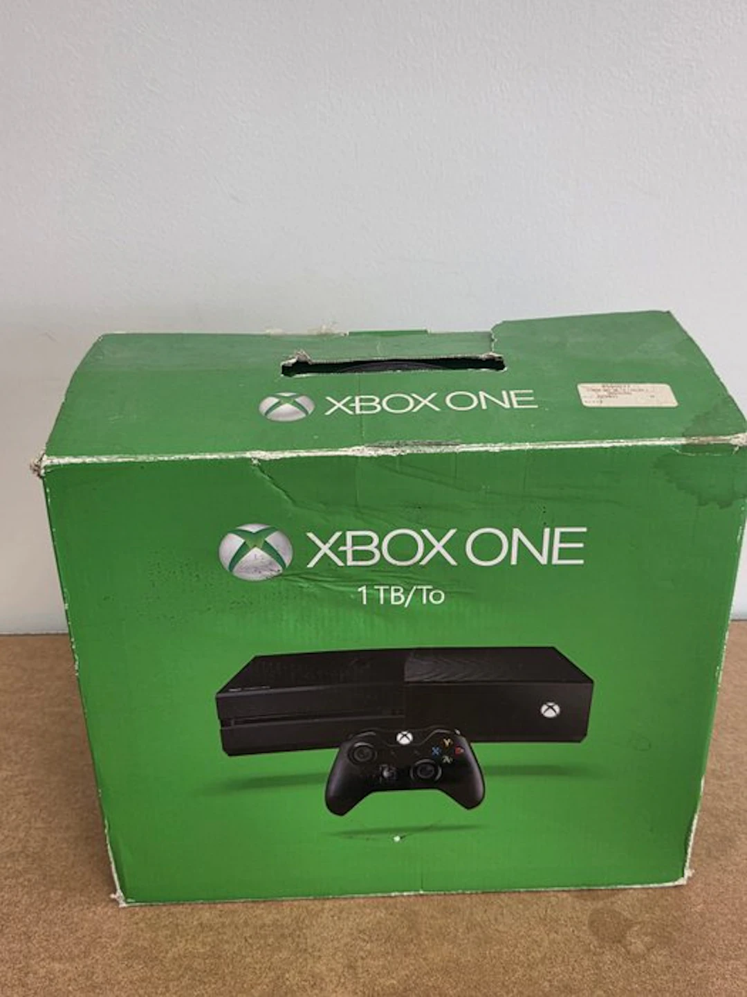 Microsoft - Xbox One - - EXTREMELY RARE - PAL - 1TB - 1...