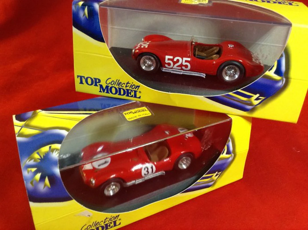Top Models - made in Italy 1:43 - Model race car (2) - ref