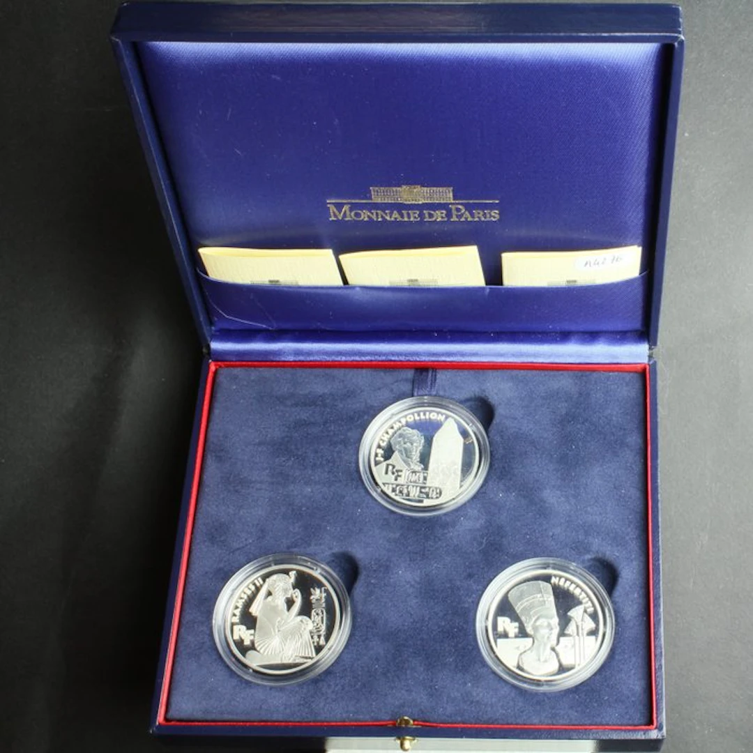 France. Coffret de 3 monnaies "Trésors du Nil" 1998 Monnaie de Paris