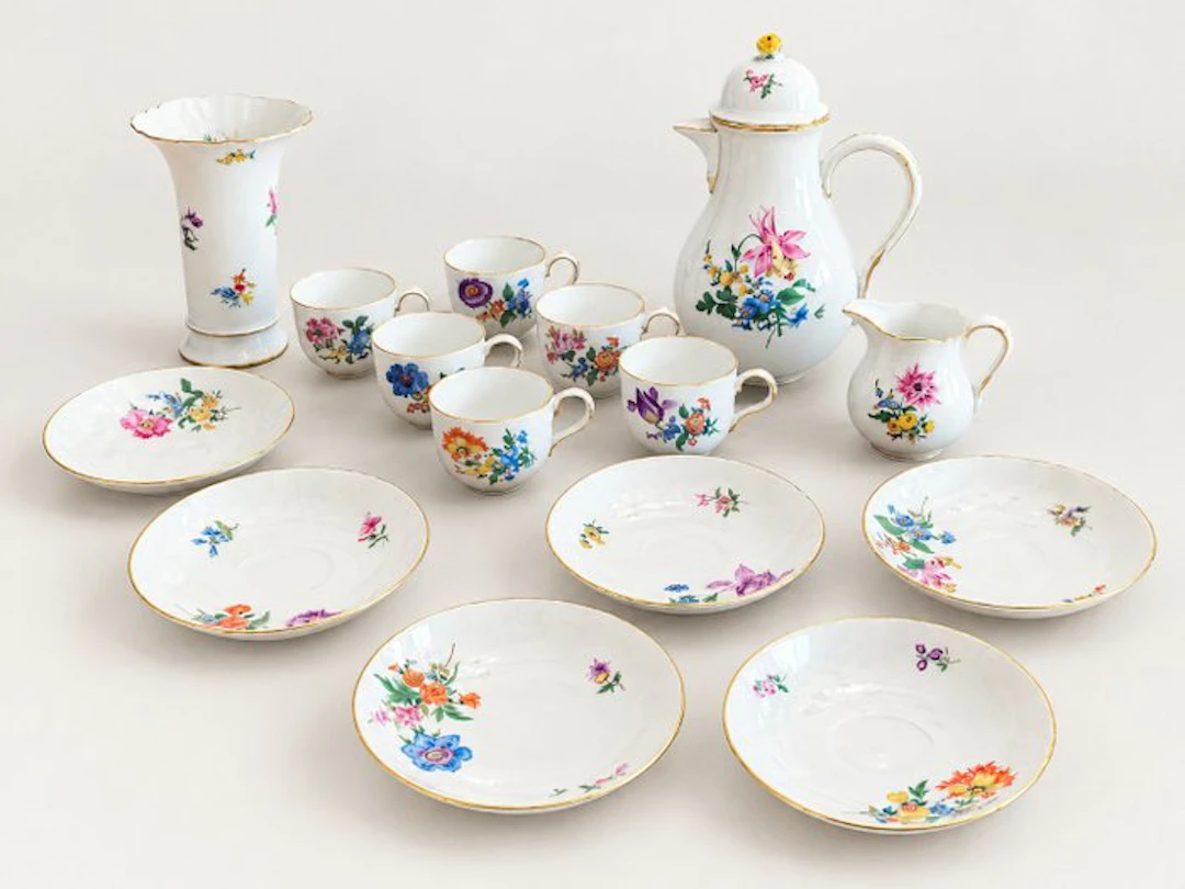 Meissen - Coffee and tea service (15) - Porcelain