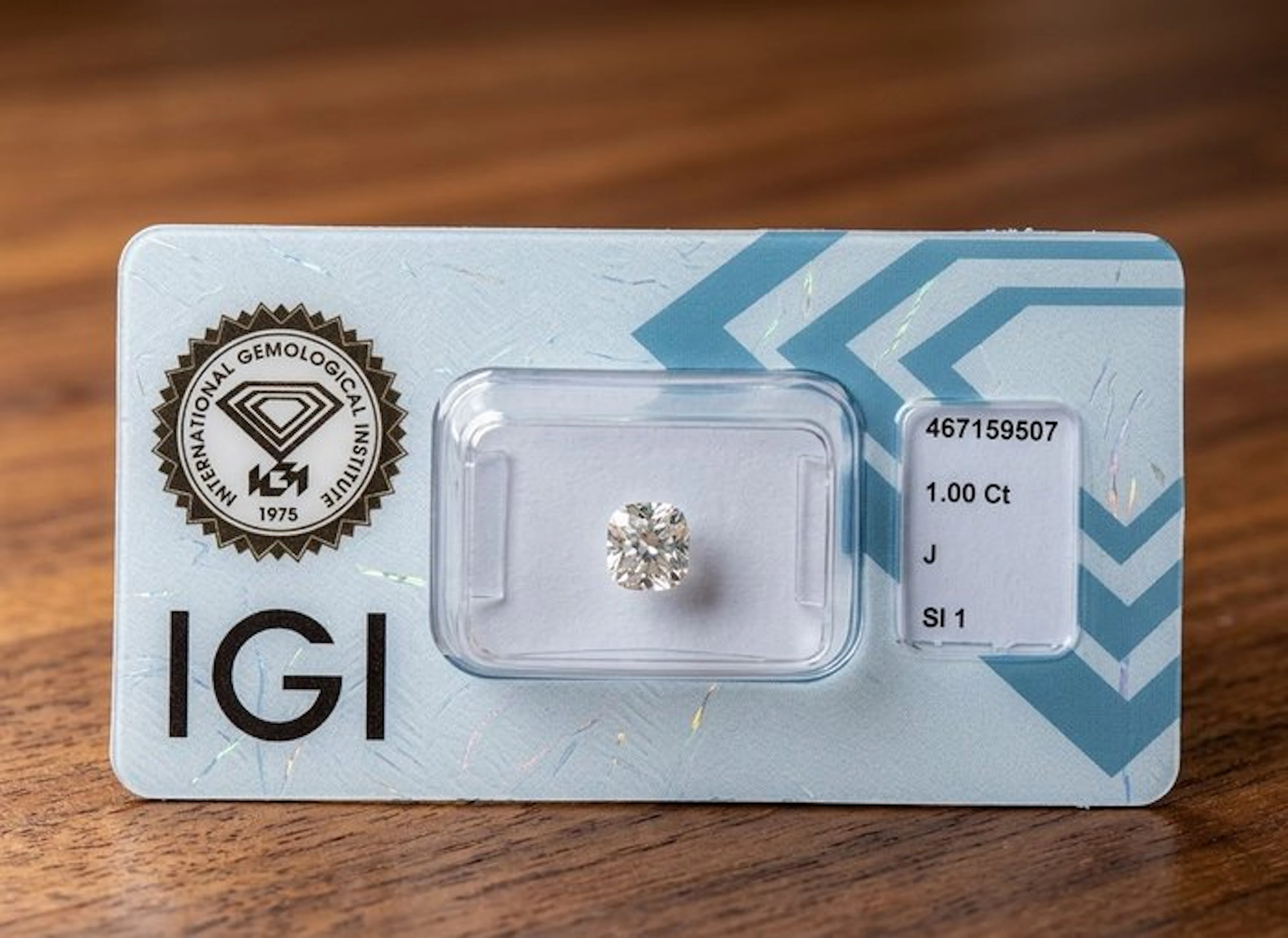 1 pcs Diamond (Natural) - 1.00 ct - Cushion - J - SI1...