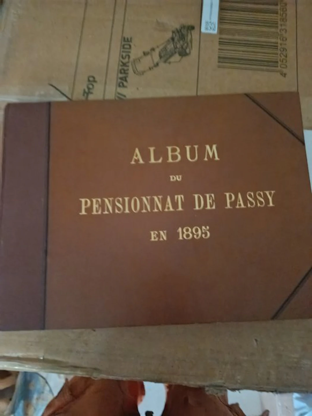 Photographie Berthaud - Album du Pensionnat de Passy - 1895-1895