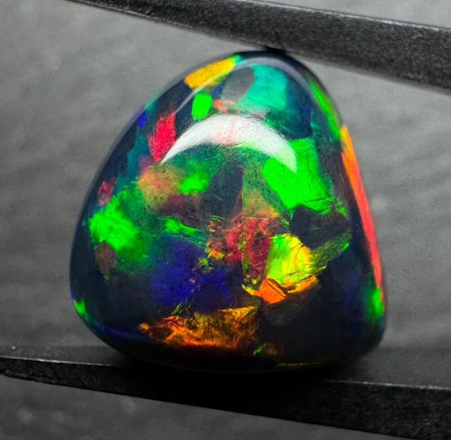 Opal Cabochon- 1.86 g