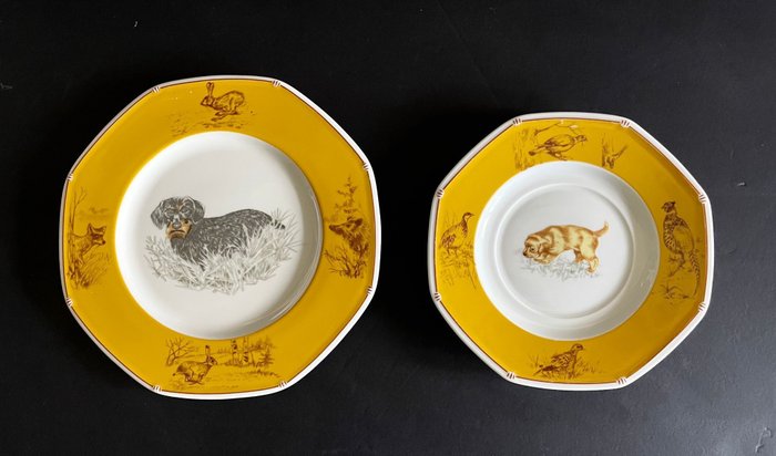 Hermès - Dish (2) - "Chiens courants & Chiens d’arrêt”...