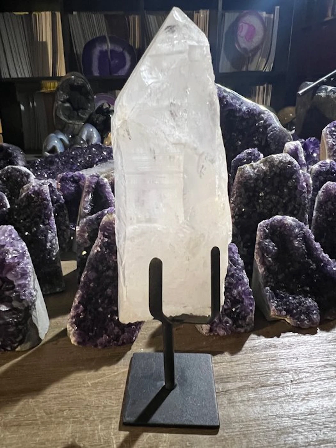 Rock crystal Crystal point - Height: 31 cm - Width: 9 cm- 2.3 kg - (1)