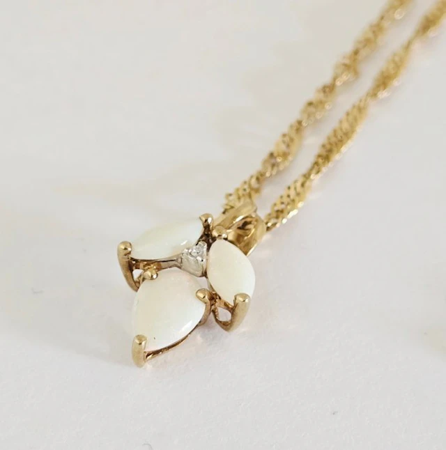 No reserve price - Necklace with pendant - 14 kt