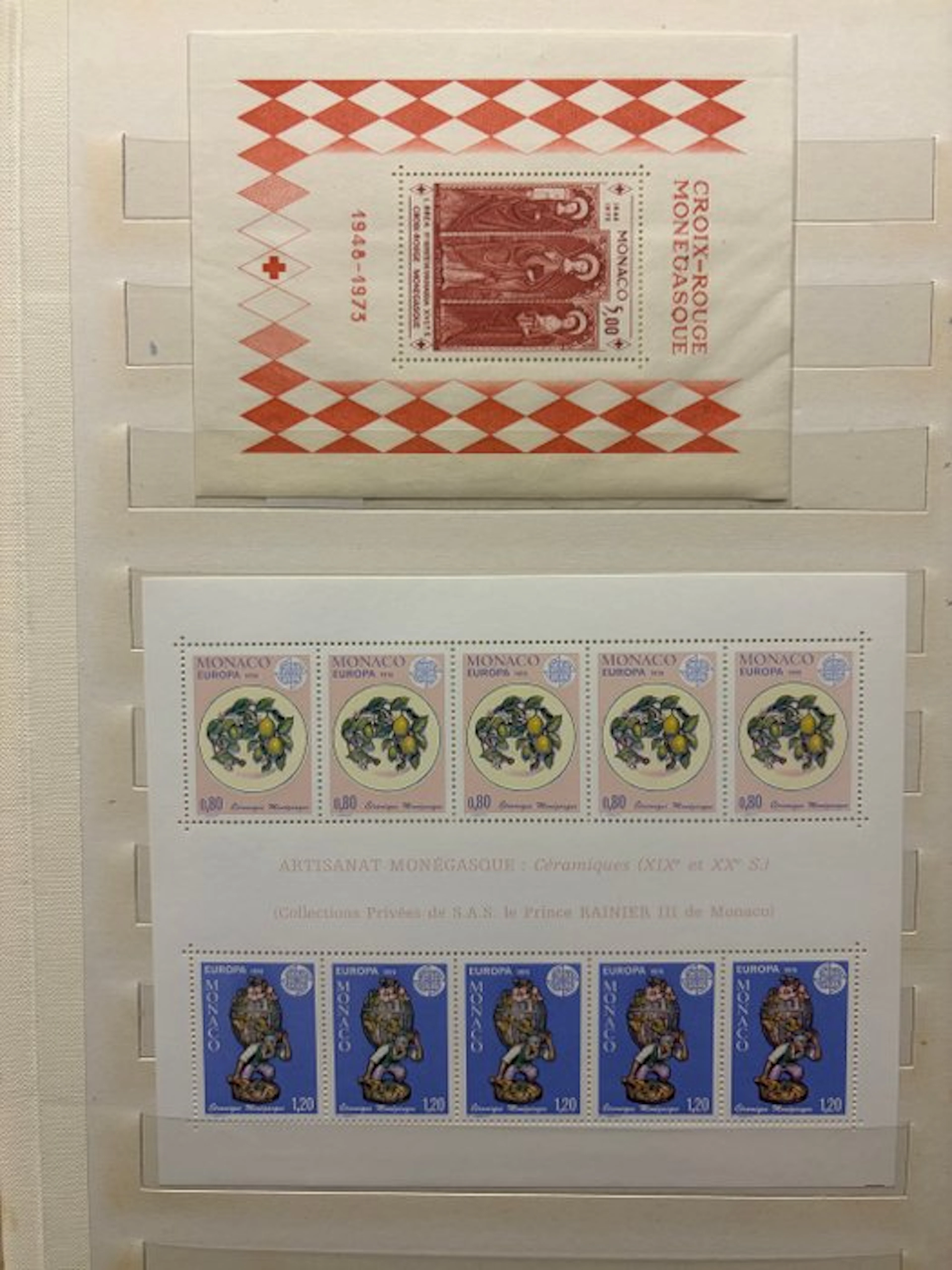 Monaco - Beautiful collection of Monaco notepads. New and beautiful.