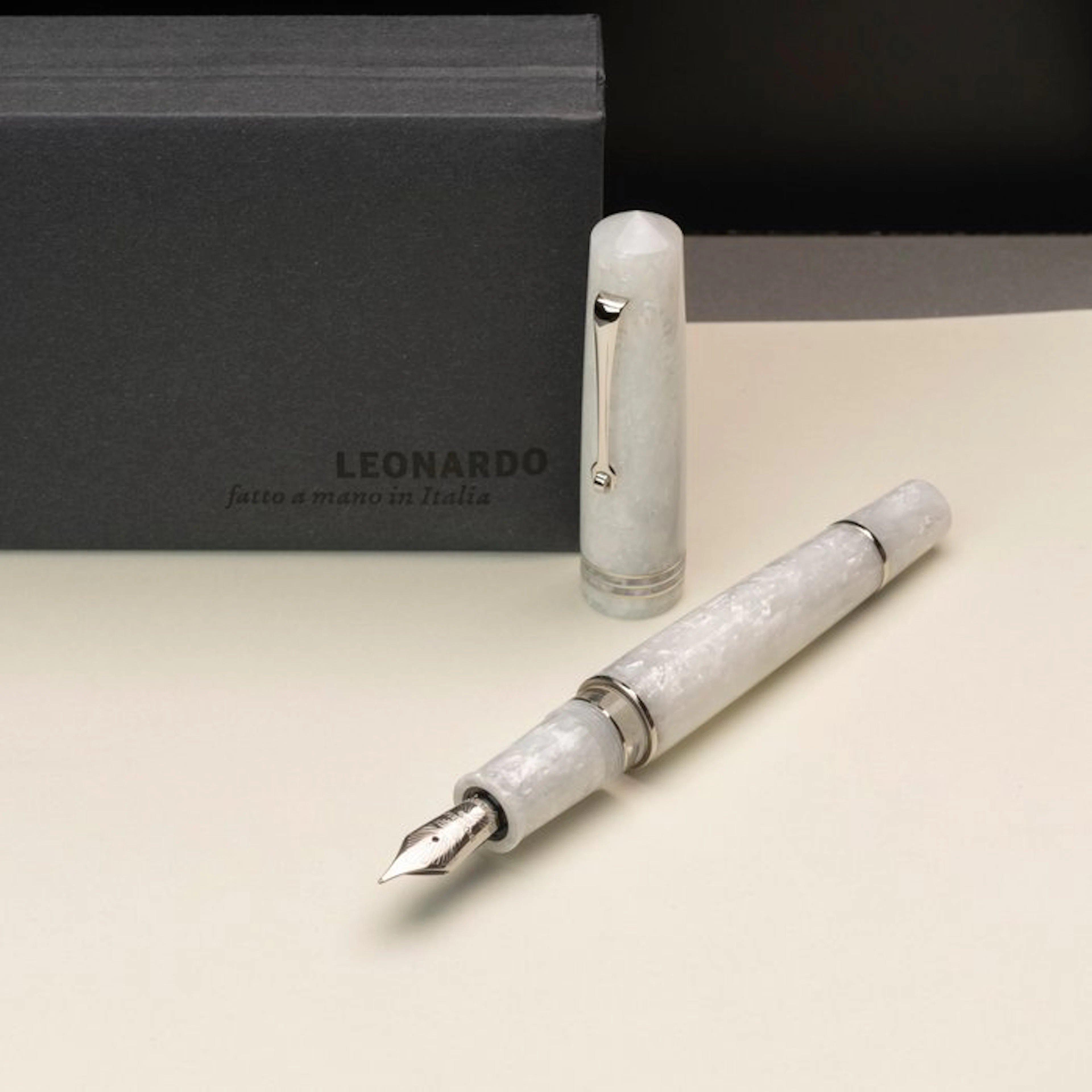 Leonardo Officina Italiana - Momento zero grande 2.0 - Fountain pen