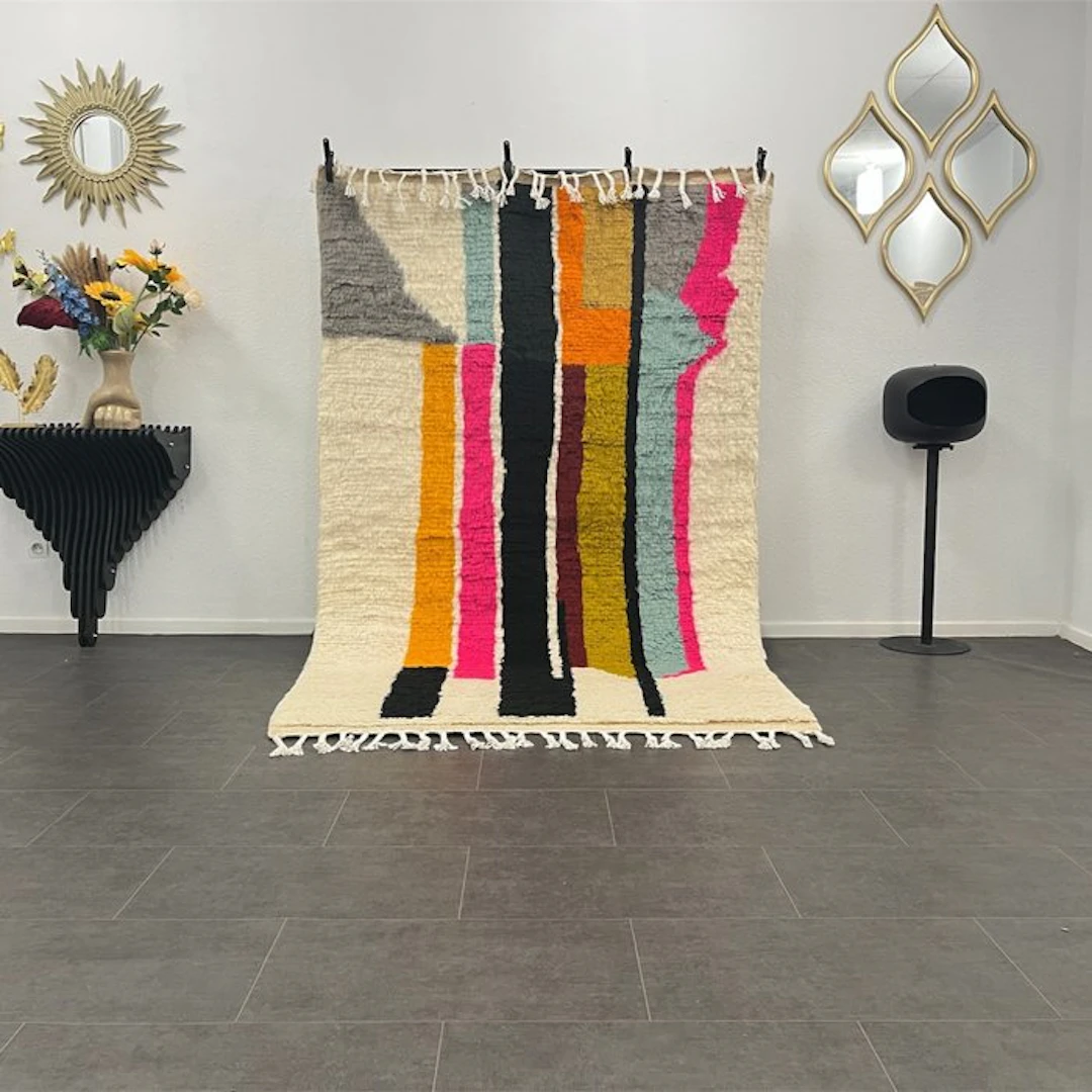 Berber, Traditional Atlas Azilal – Vibrant colors...