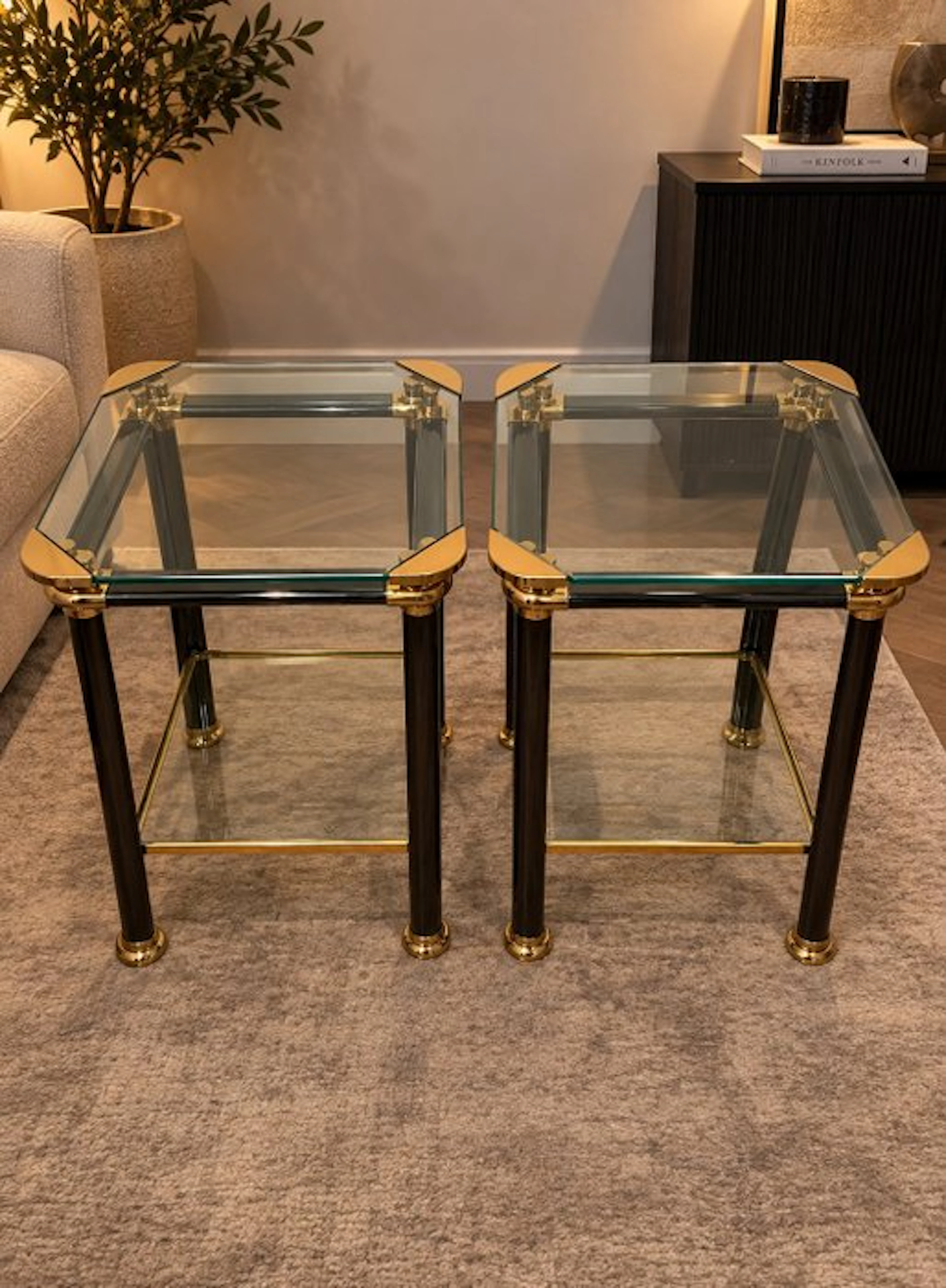 Mara - Table (2) - Glass, Brass, Metal