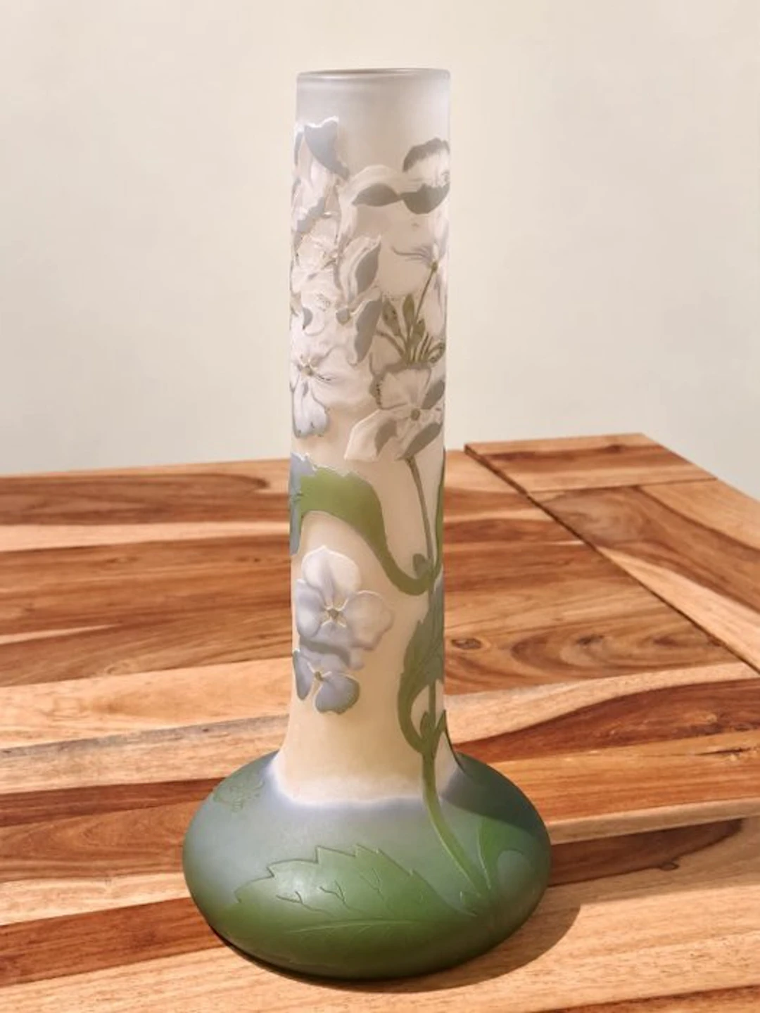 Emile Gallé - Single-flower vase - acid-etched multilayer - Art Nouveau