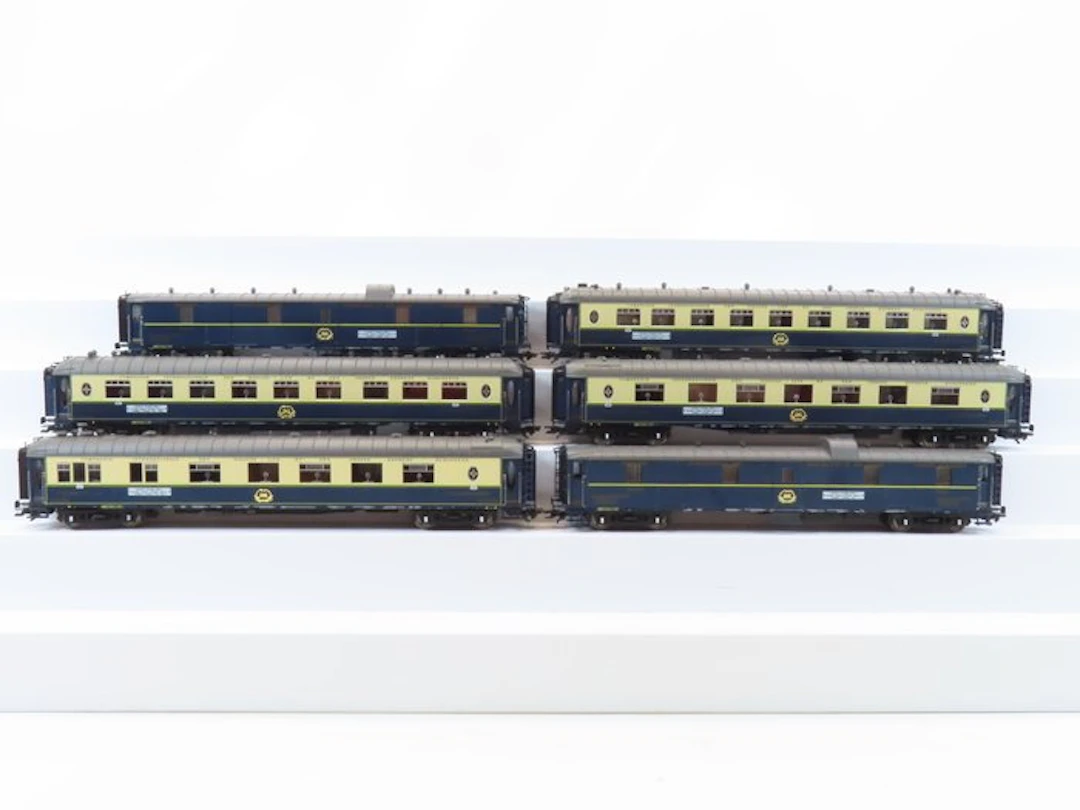 Märklin H0 - 42470 - Model train passenger carriage set...