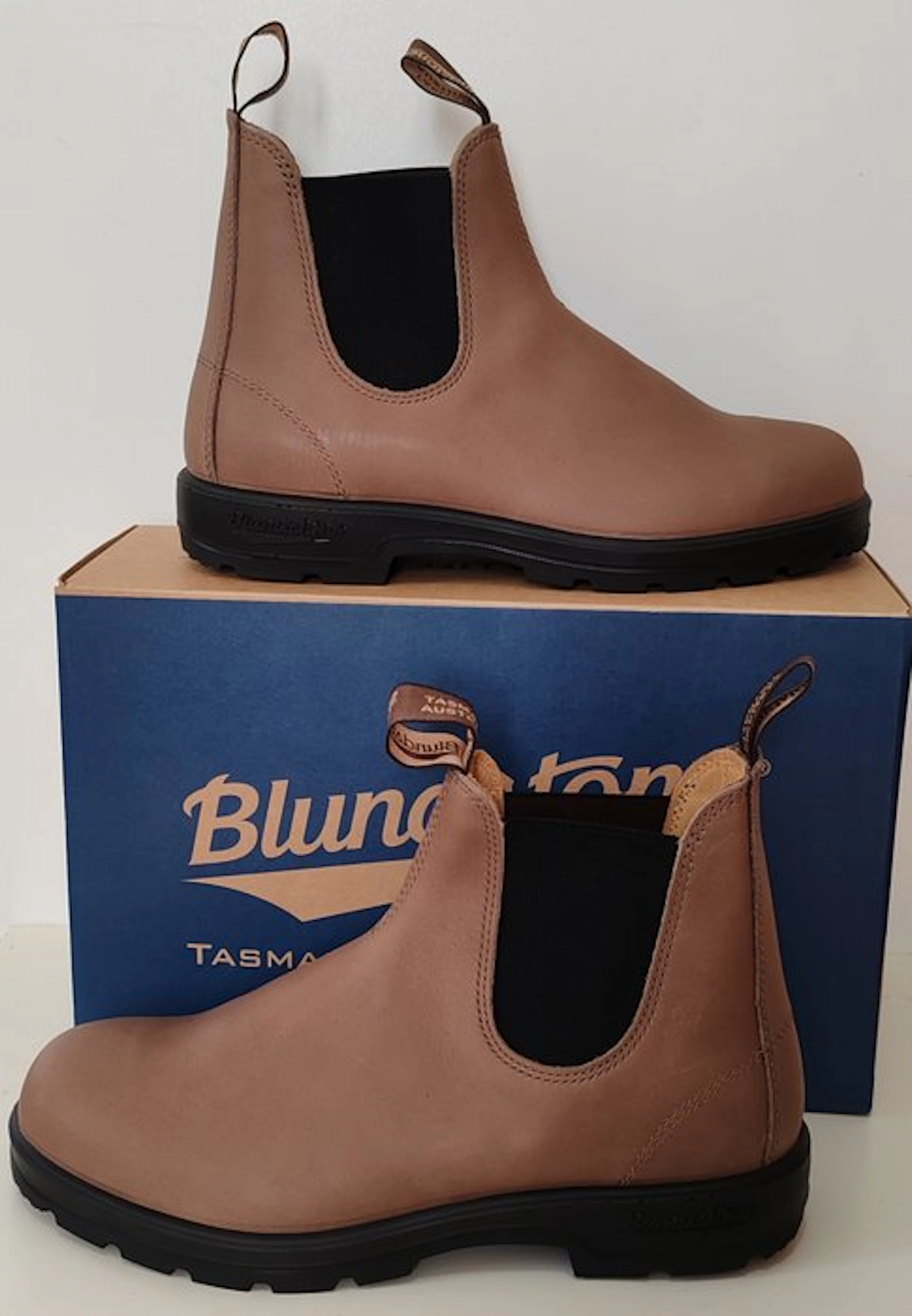 Blundstone - Chelsea boots - Size: EU 43 - New in box