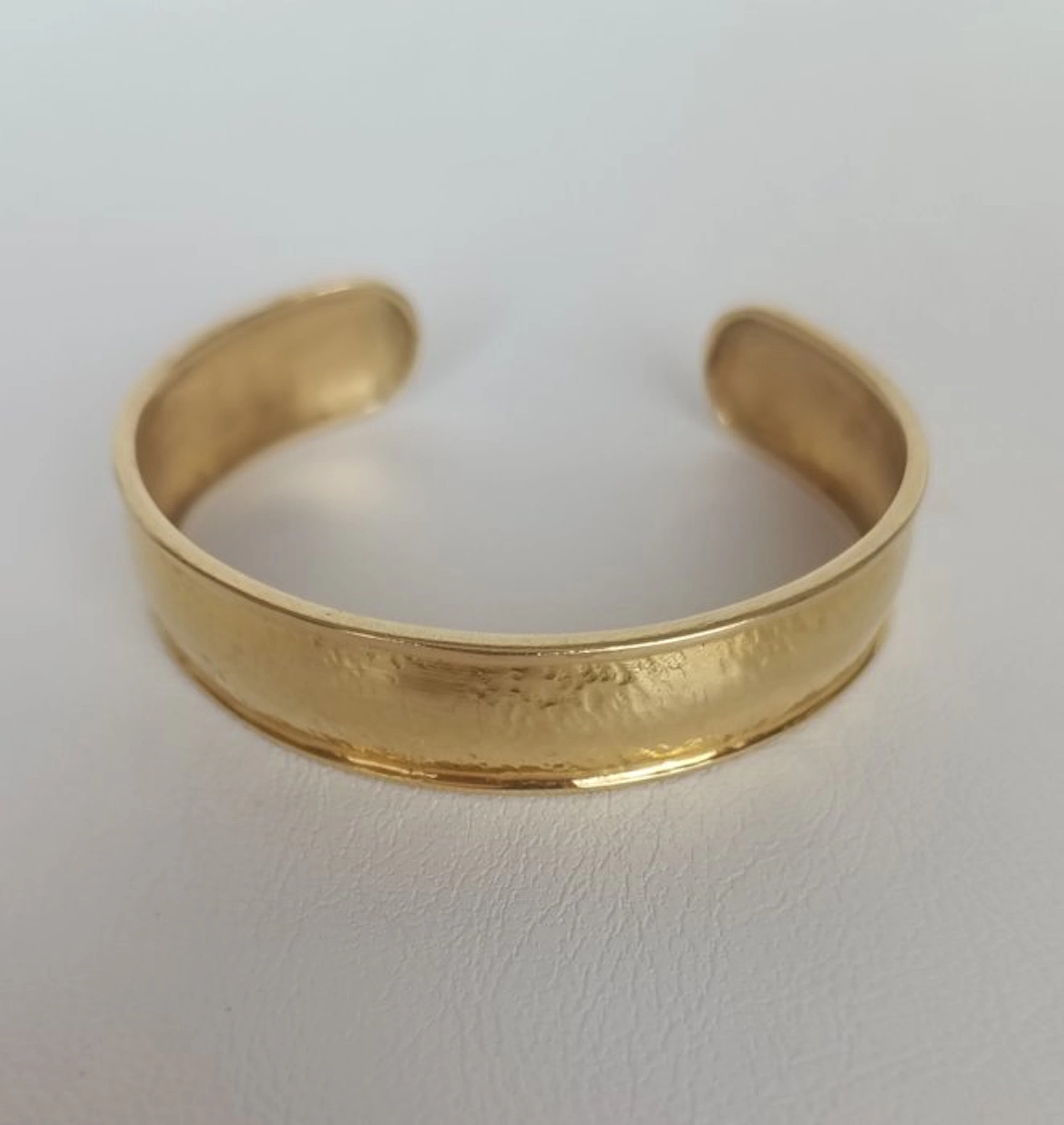 Bracelet - 18 kt. Yellow gold - Slavic style.
