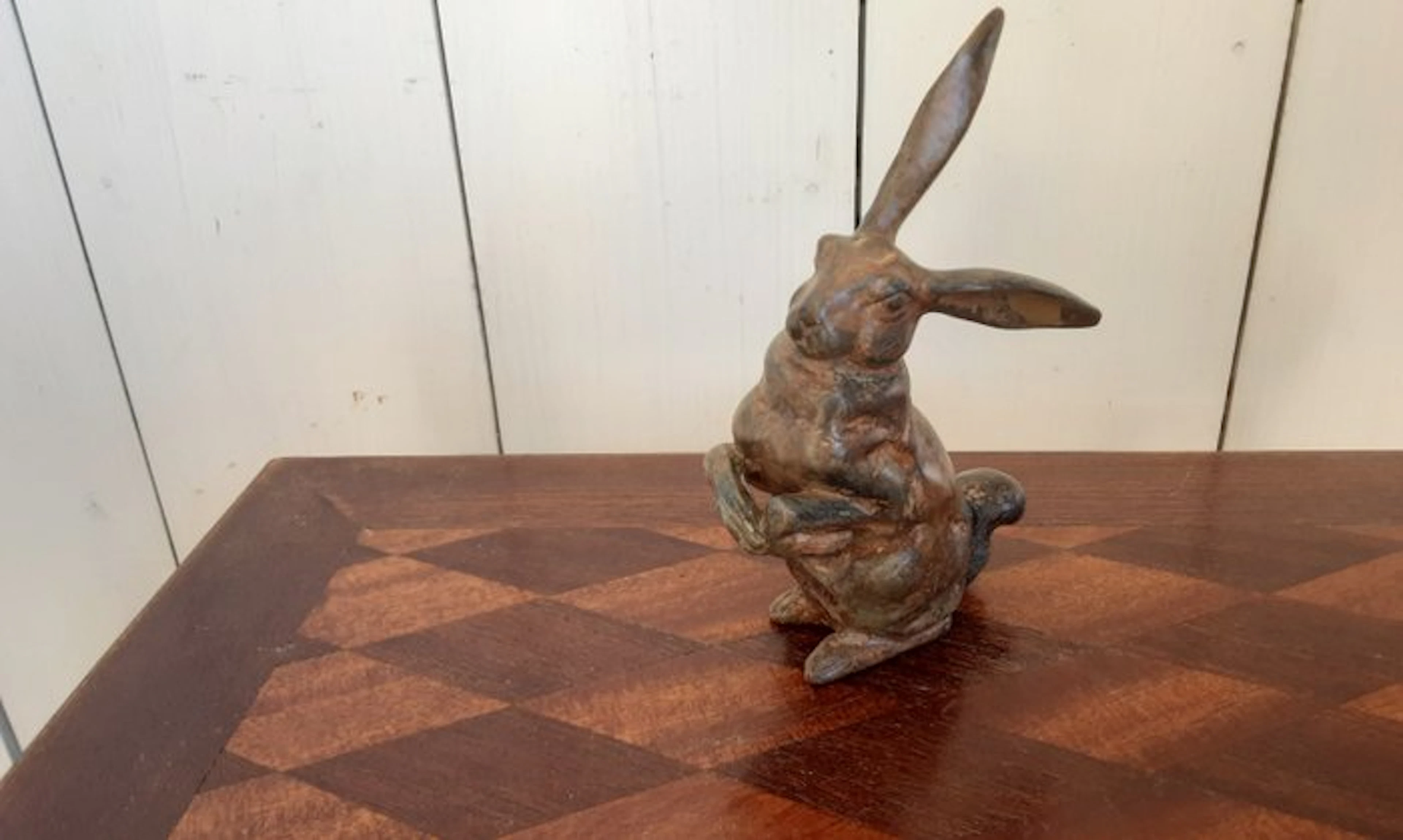 P.Chenet - Statue, Konijn - 14.5 cm - Bronze