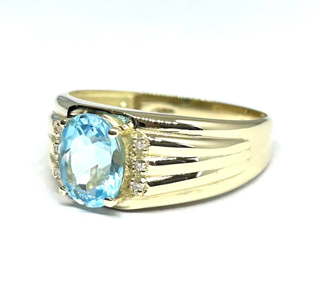 Ring - 18 kt. Yellow gold - 2.47ct. tw. Topaz - Diamond