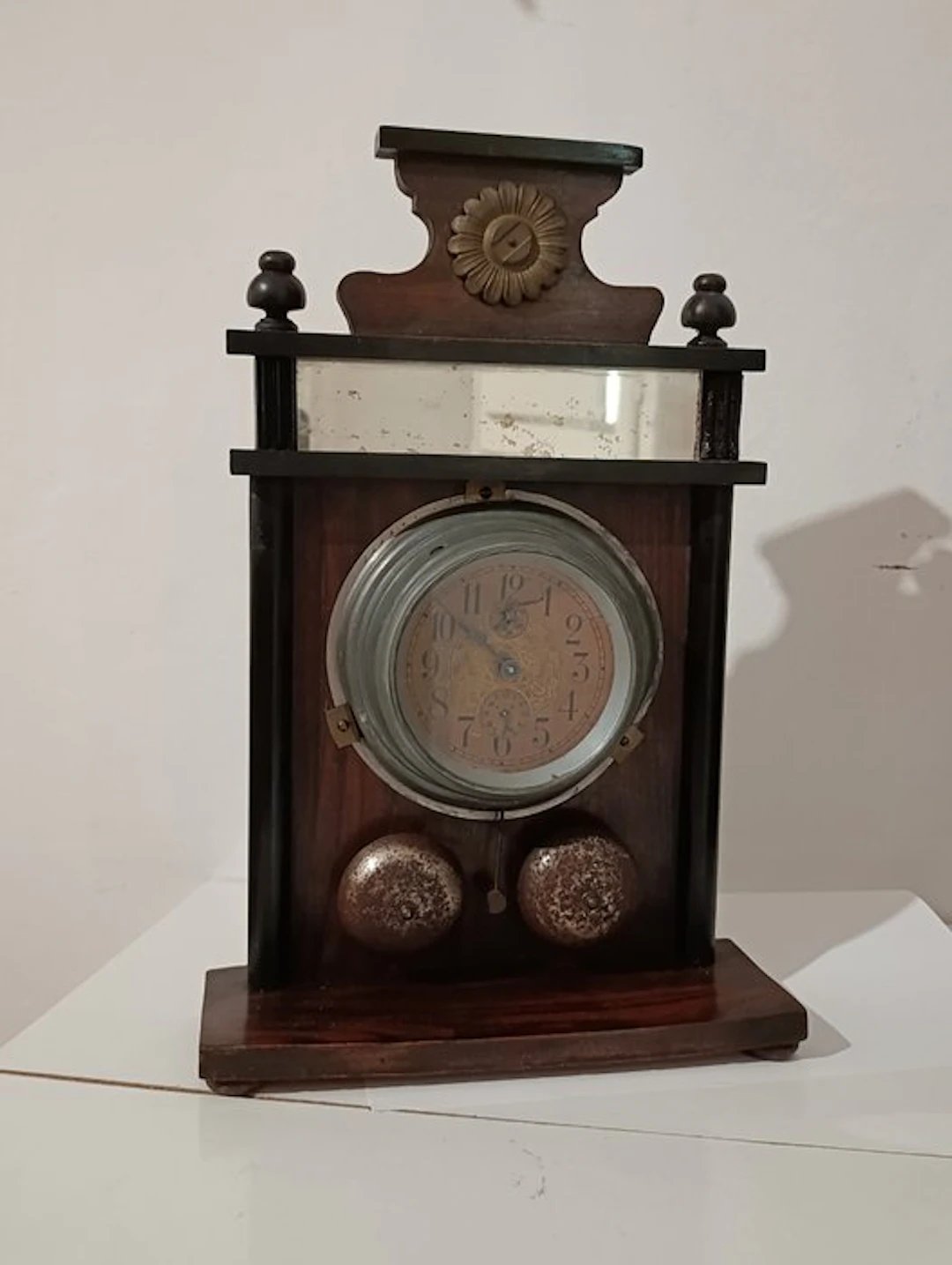 Table clock - Wood, Brass - 1910-1920