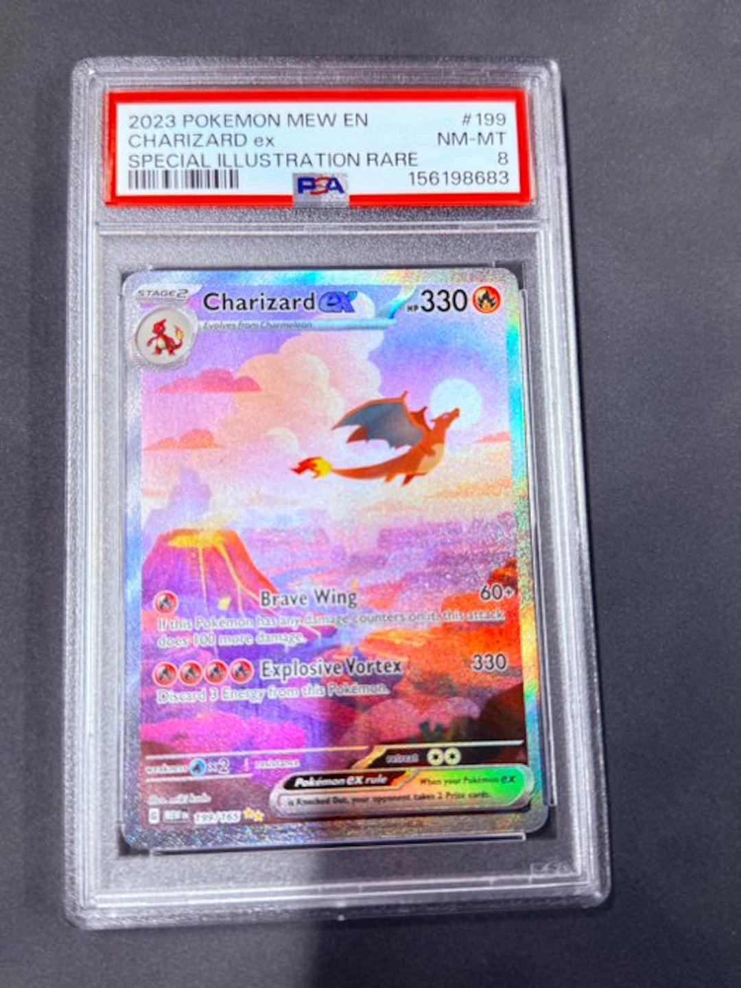 Pokémon - 1 Graded card - Charizard 199 Foil