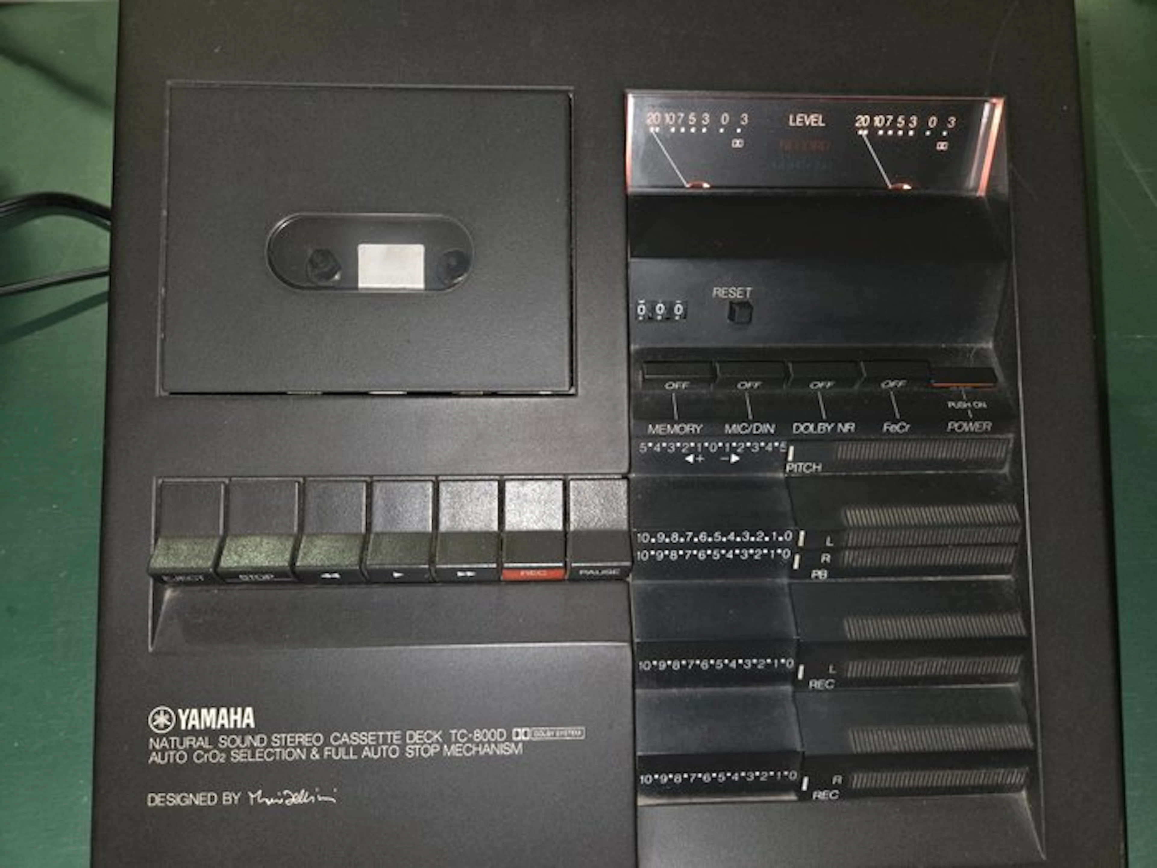 Yamaha - TC-800D Wedge-Shaped 2-Head Stereo Cassette recorder-player
