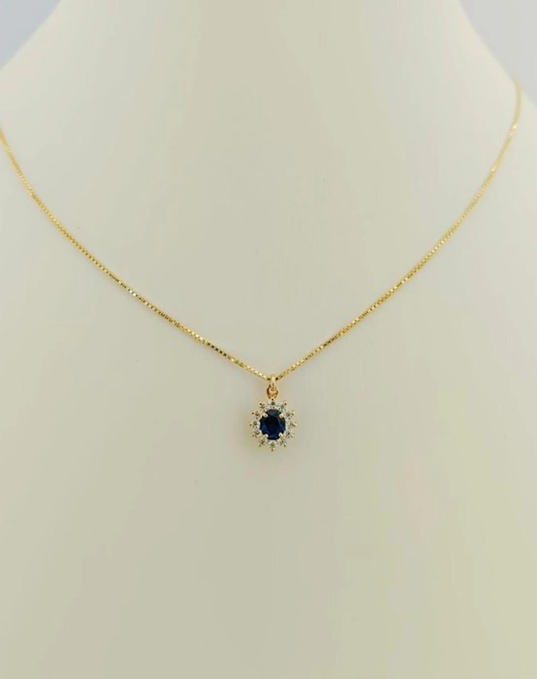 Necklace with pendant - 18 kt. Yellow gold Diamond (Natural) - Sapphire