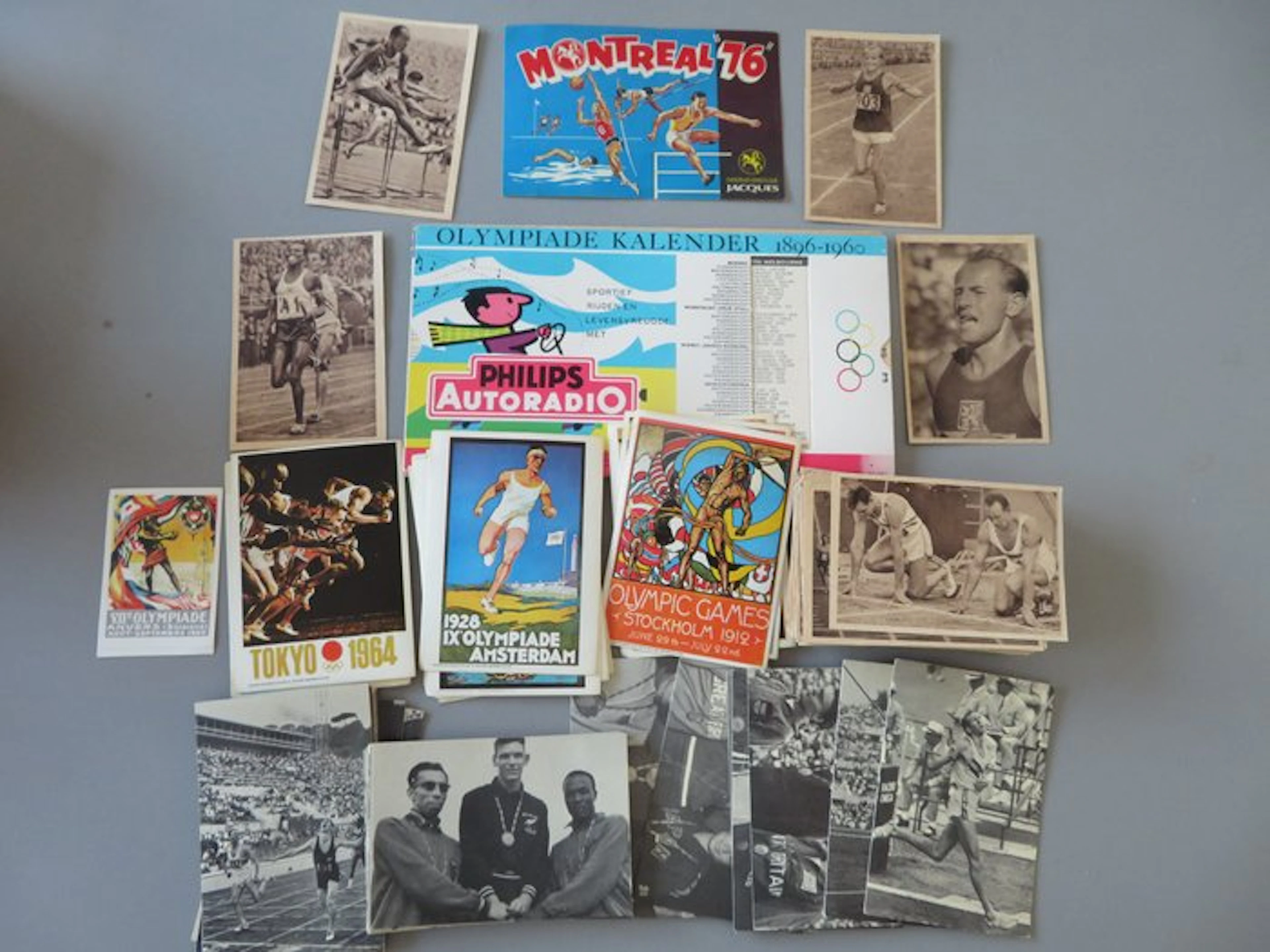 140 chromo,s stickers + Philips schuifkaart Olympische Spelen 1952 -1976 - 1952