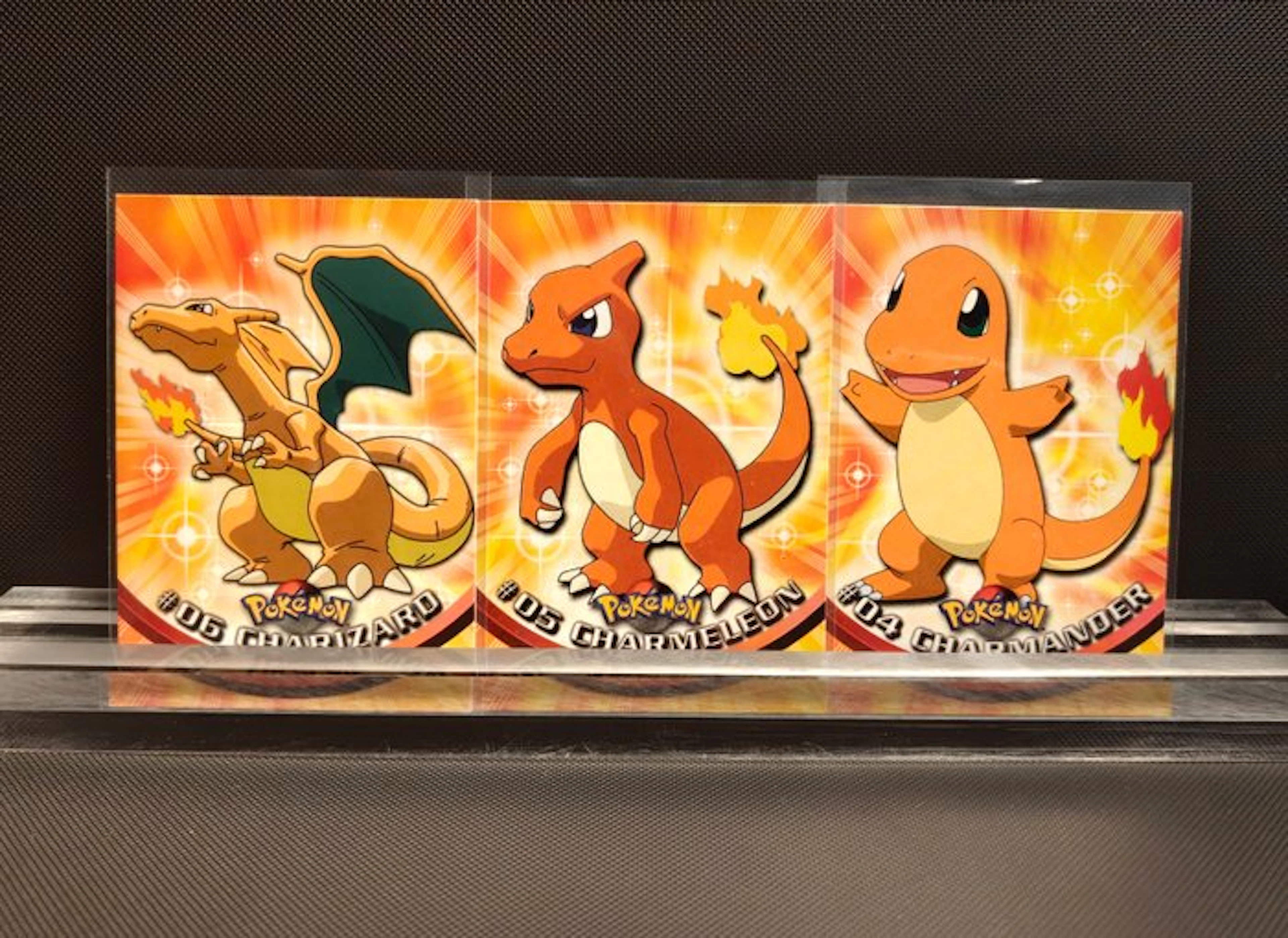 Pokémon - 3 Card - Charizard, Charmander, Charmeleon