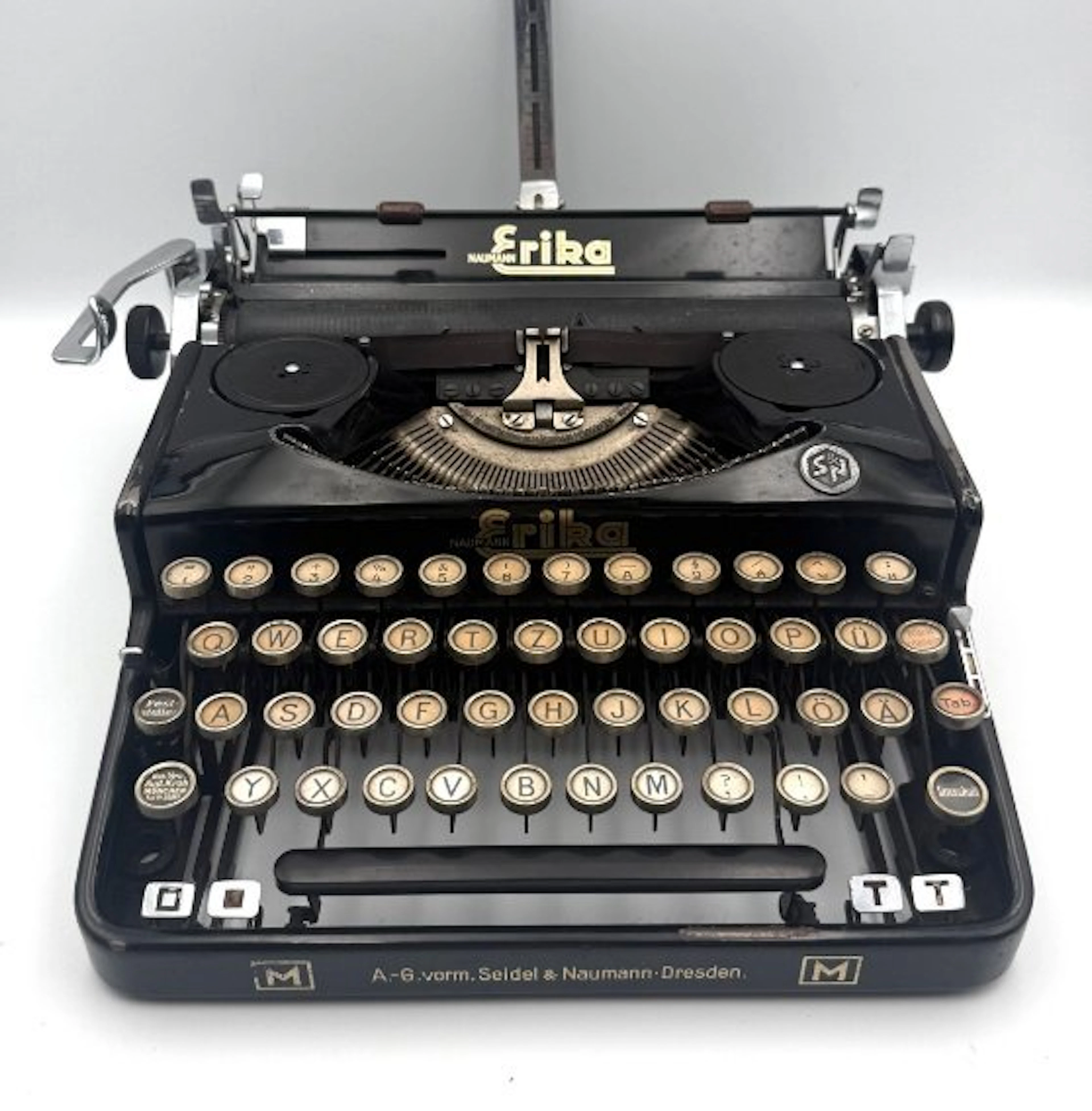 Seidel & Naumann - Erika M - Typewriter - 1930-1940