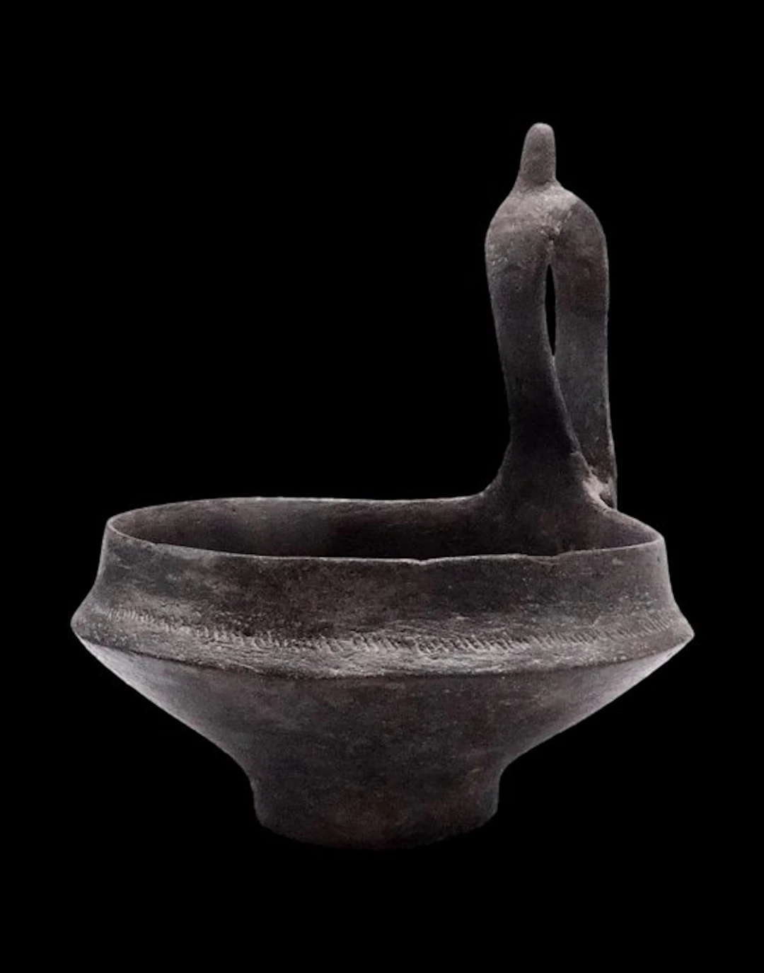 Etruscan - Villanovan kyathos in relief - handle...