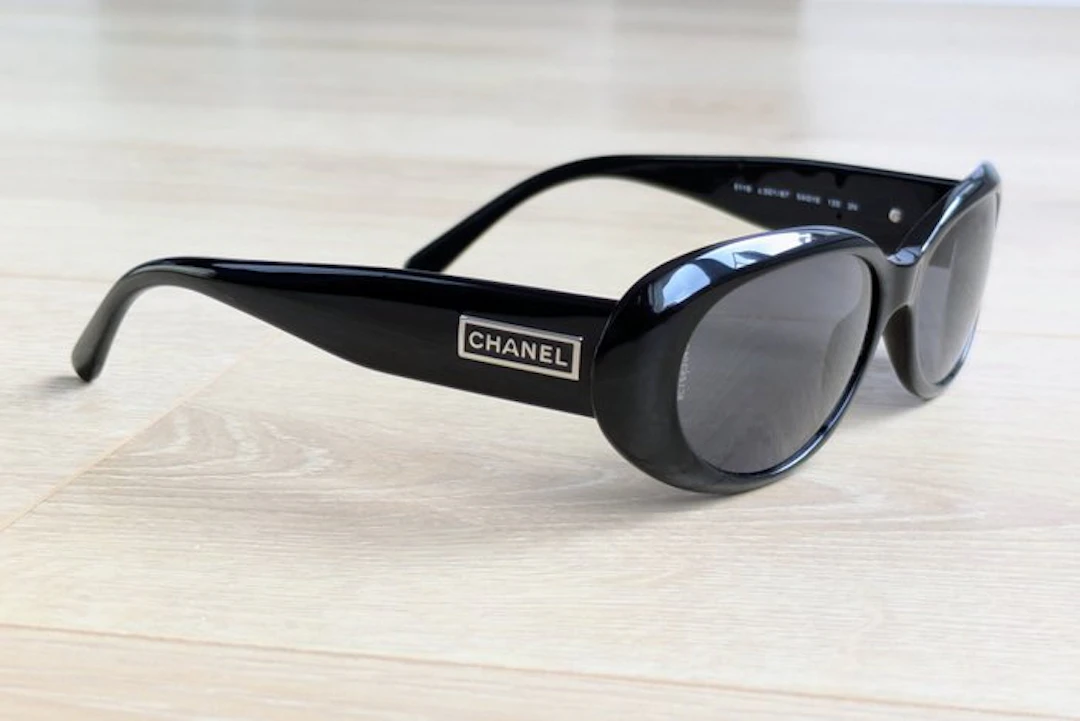 Chanel - Luxe Femme Ovale modèle 5119 c.501/87 avec son...