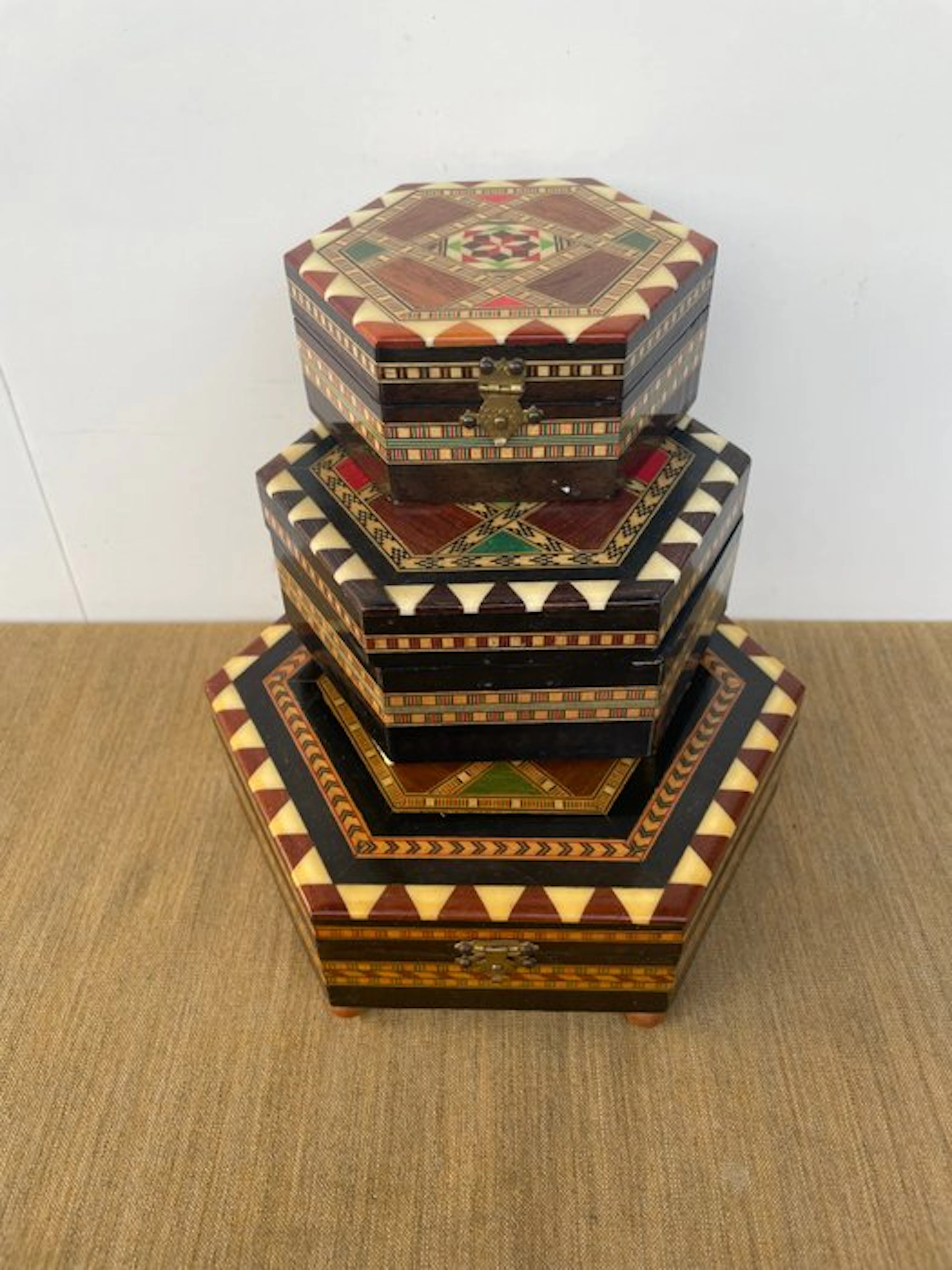 Jewellery box (3) - Wood, Wood, bone, and other materials