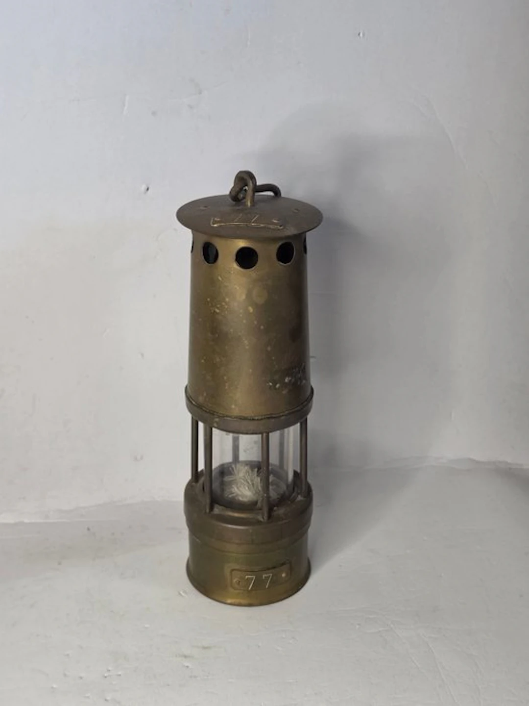 Frankrijk - Oil lamp - Brass - Numbered miners' lamp