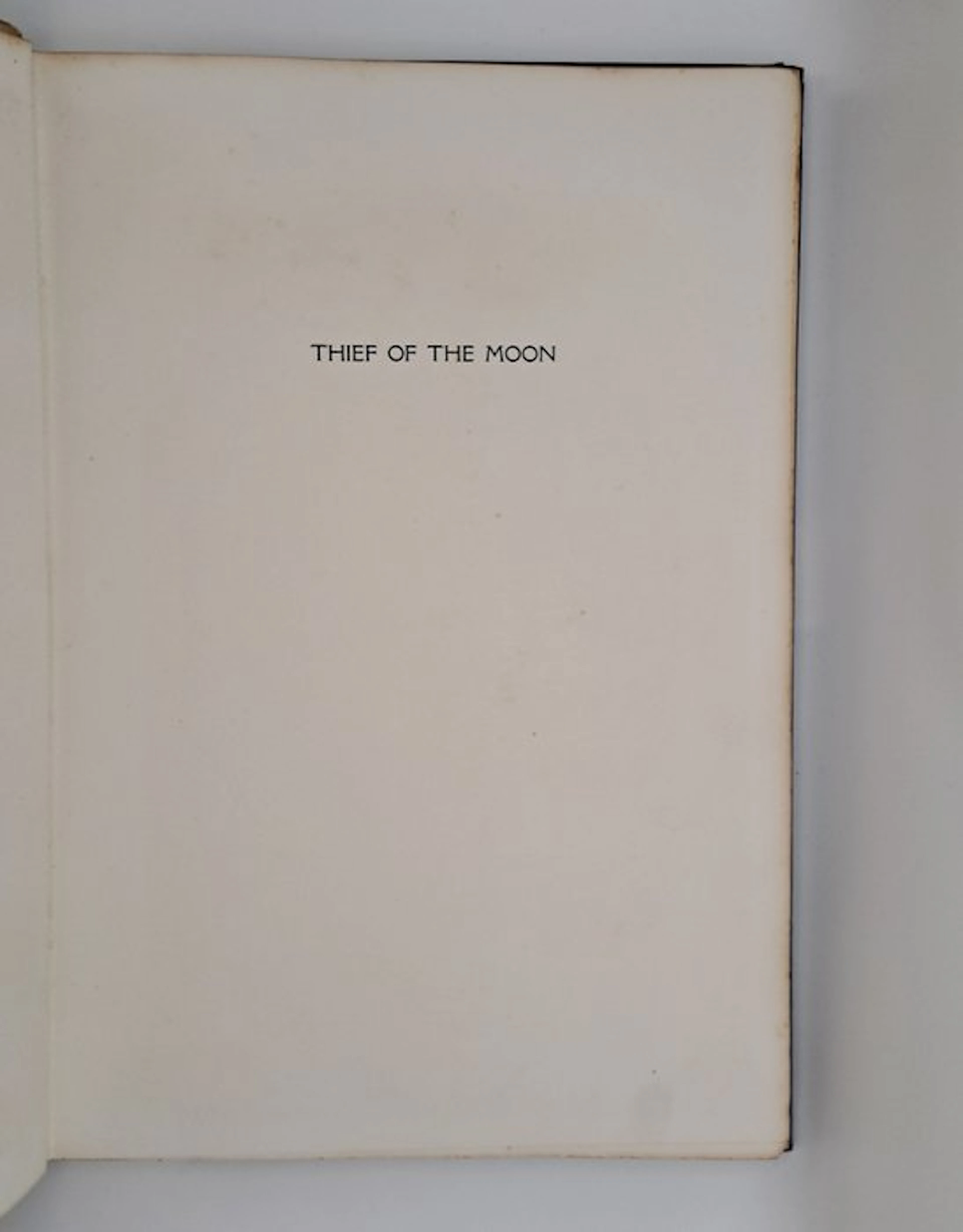 SLESSOR, Kenneth - Thief of the Moon - 1924
